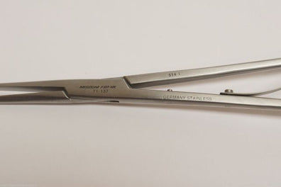 Misdom-Frank 71-137 Forceps Hemostatic Clip Applying Medium Angled 15 deg 10.50