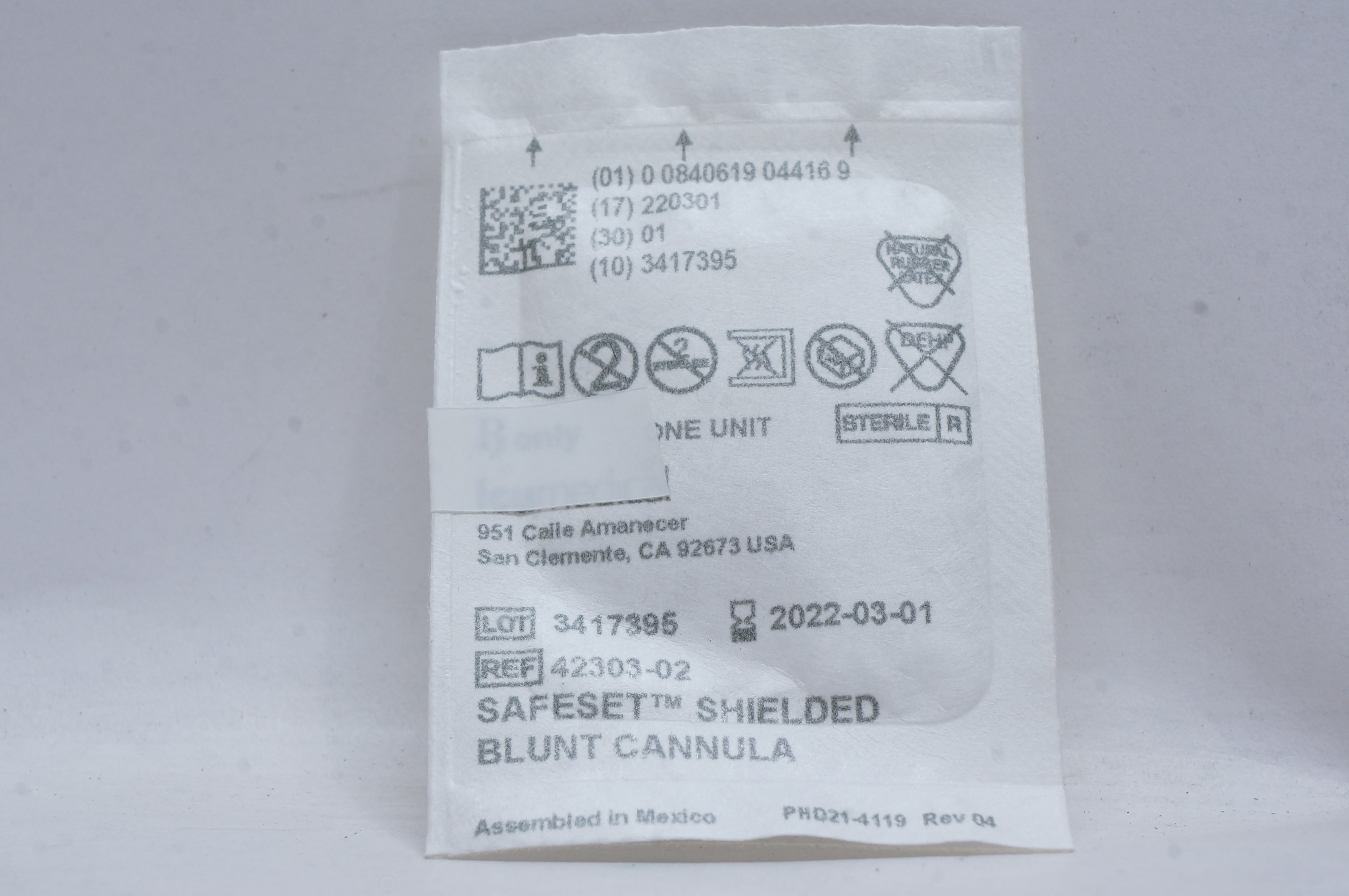 ICU Medical 42303-02 Safeset Shielded Blunt Cannula - Box of