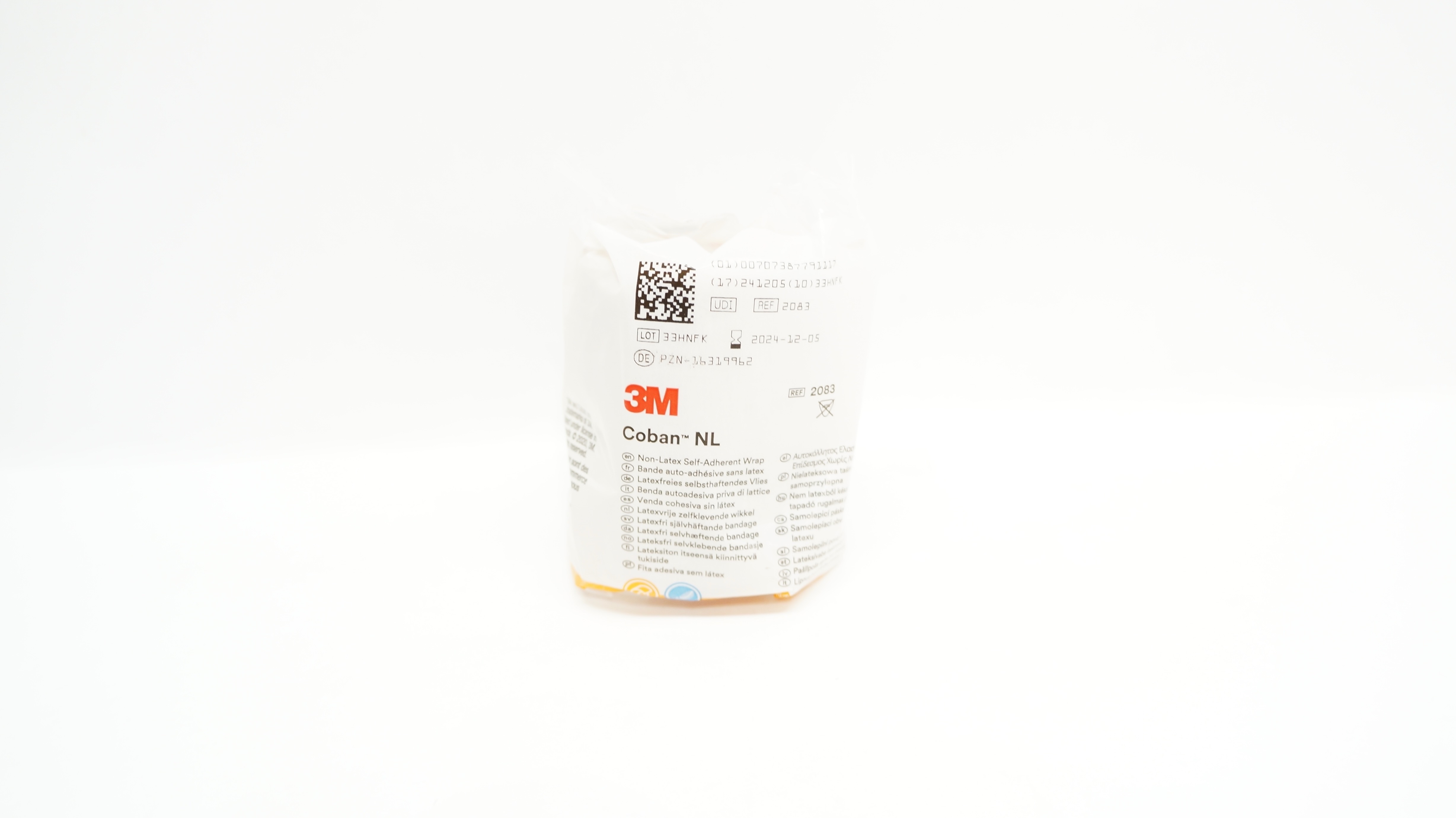 3M 2083 Coban NL Non-Latex Self-Adherent Wrap 3 inch x 5 yd