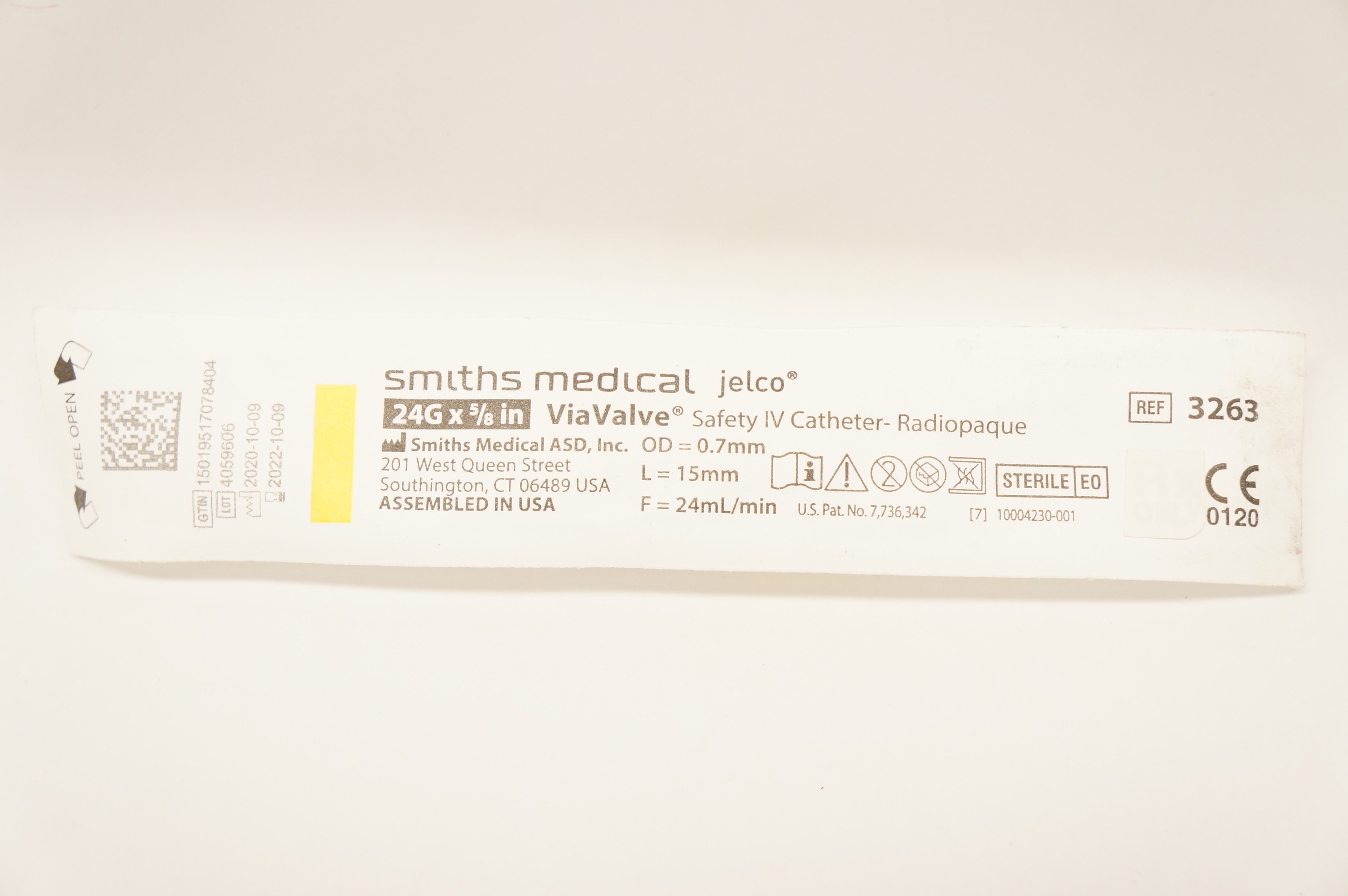 Smiths Medical 3263 ViaValve Safety IV Cath. 24G x 5/8inch