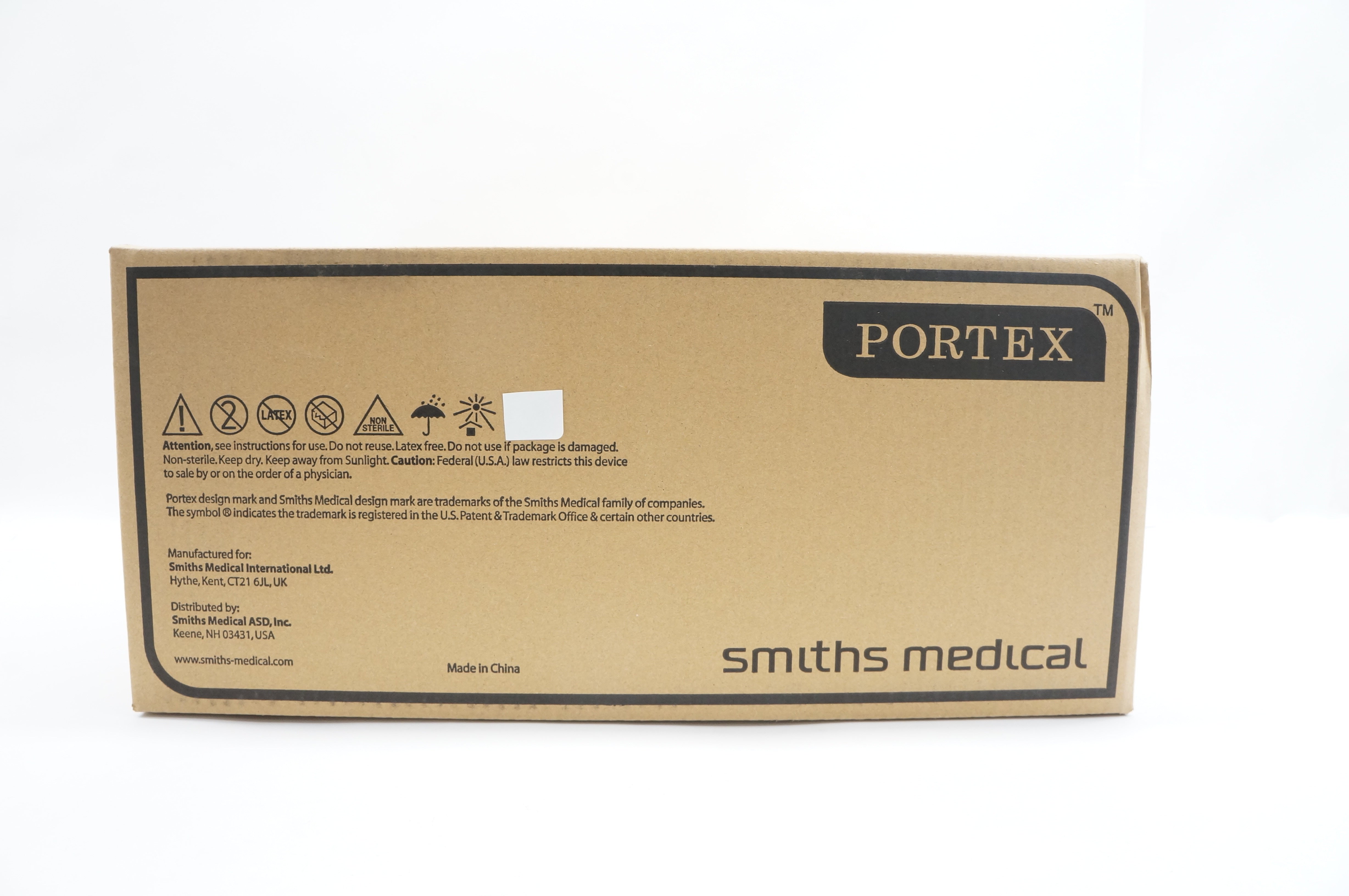 Smiths Medical 005445 Face Mask, Premium Soft Plus Medium Adult  - Case of 30