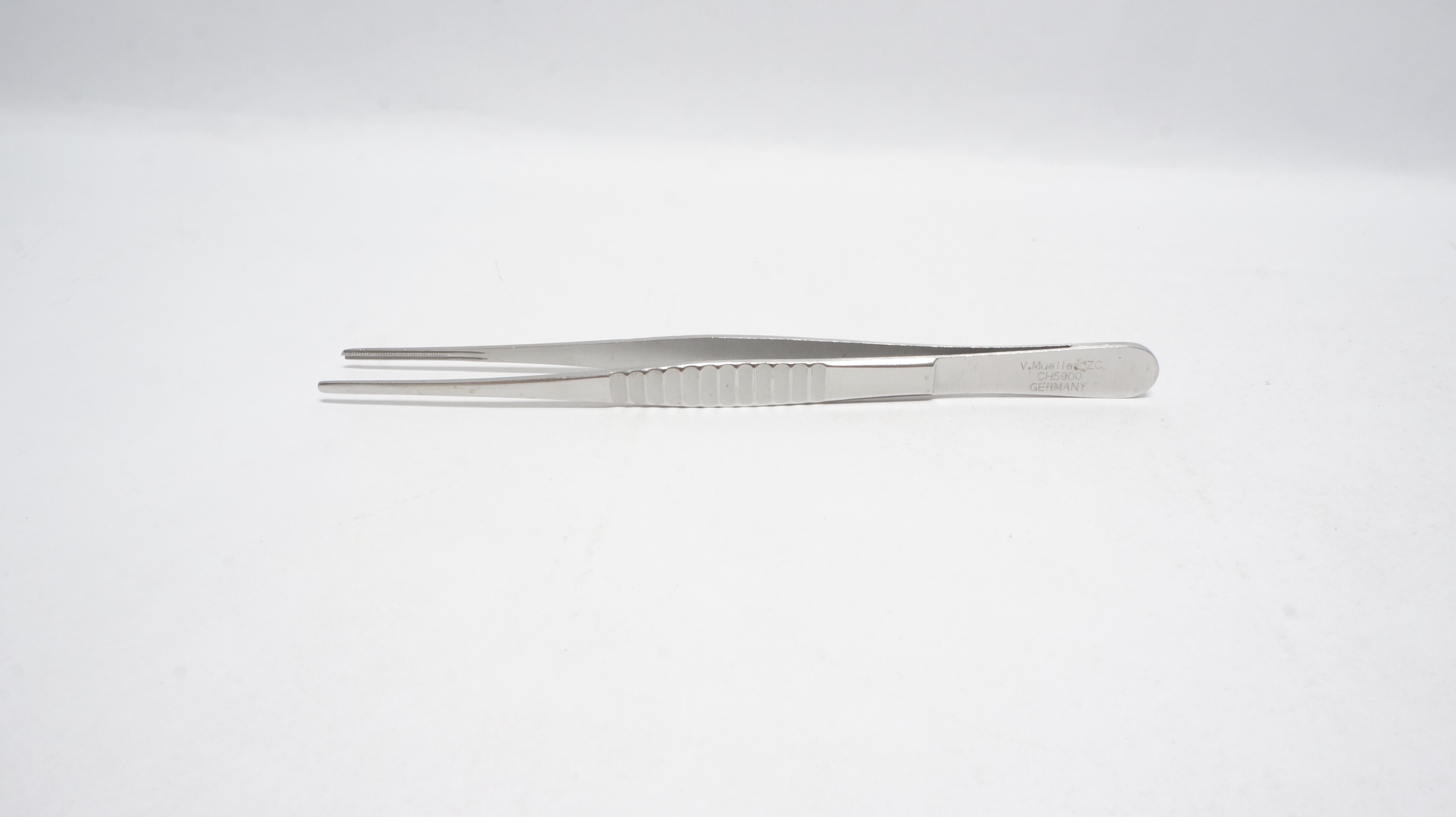 V. Mueller CH5900-1 DeBakey Vascular Forceps, 2.5mm x 6.25