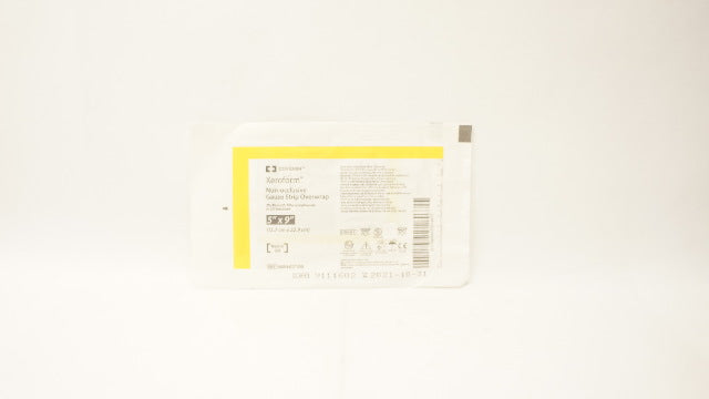 Covidien 8884437100 Xeroform Non-Occlusive Gauze Strip Overwrap 5in. x 9in.