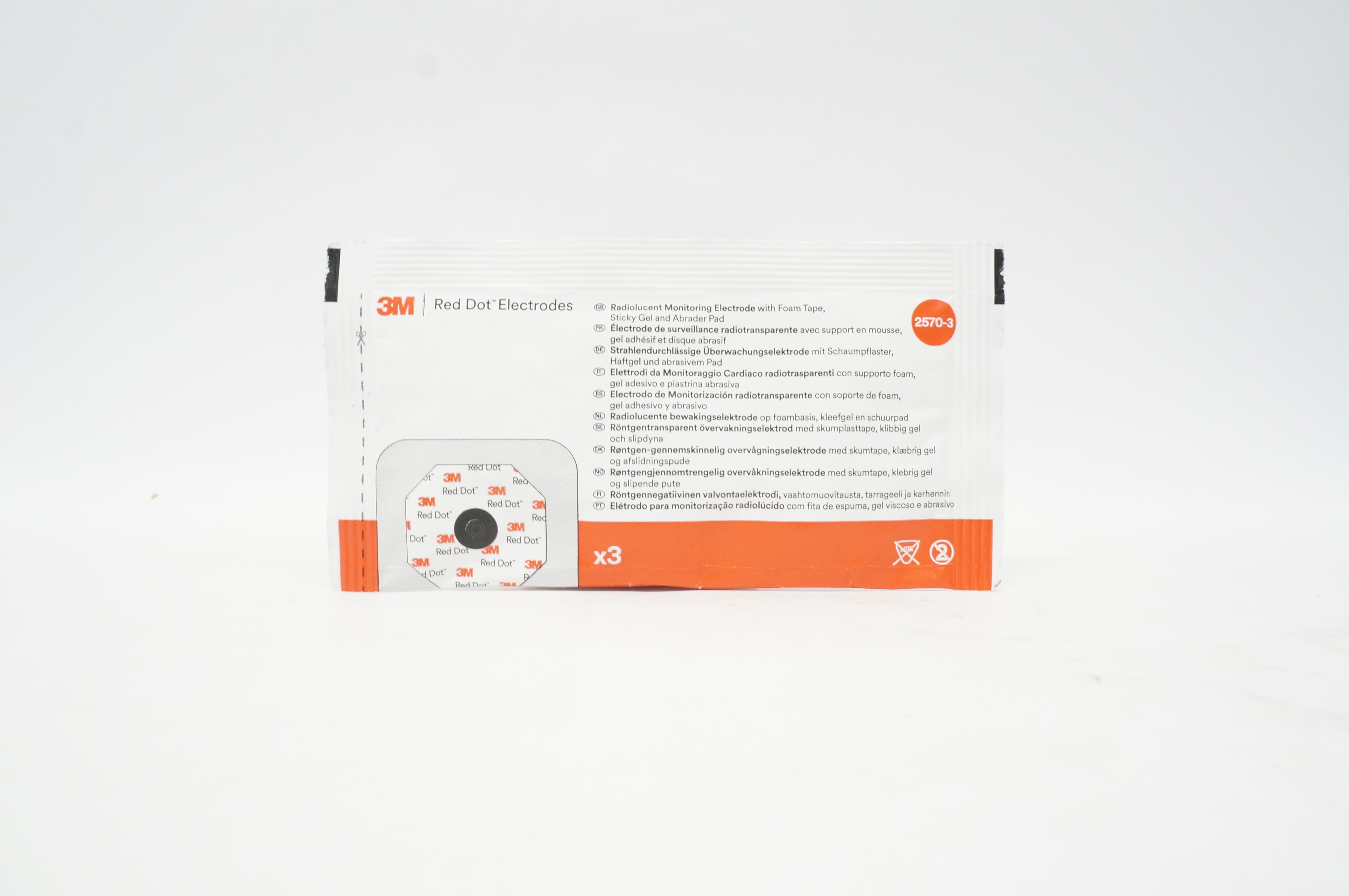 3M 2570-3 Red Dot Radiolucent Monitoring Electrode with Foam Tape (x)- Pack of 3
