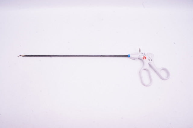 Ethicon 39170 Endoscopic Surgical Instrument With a Handle
