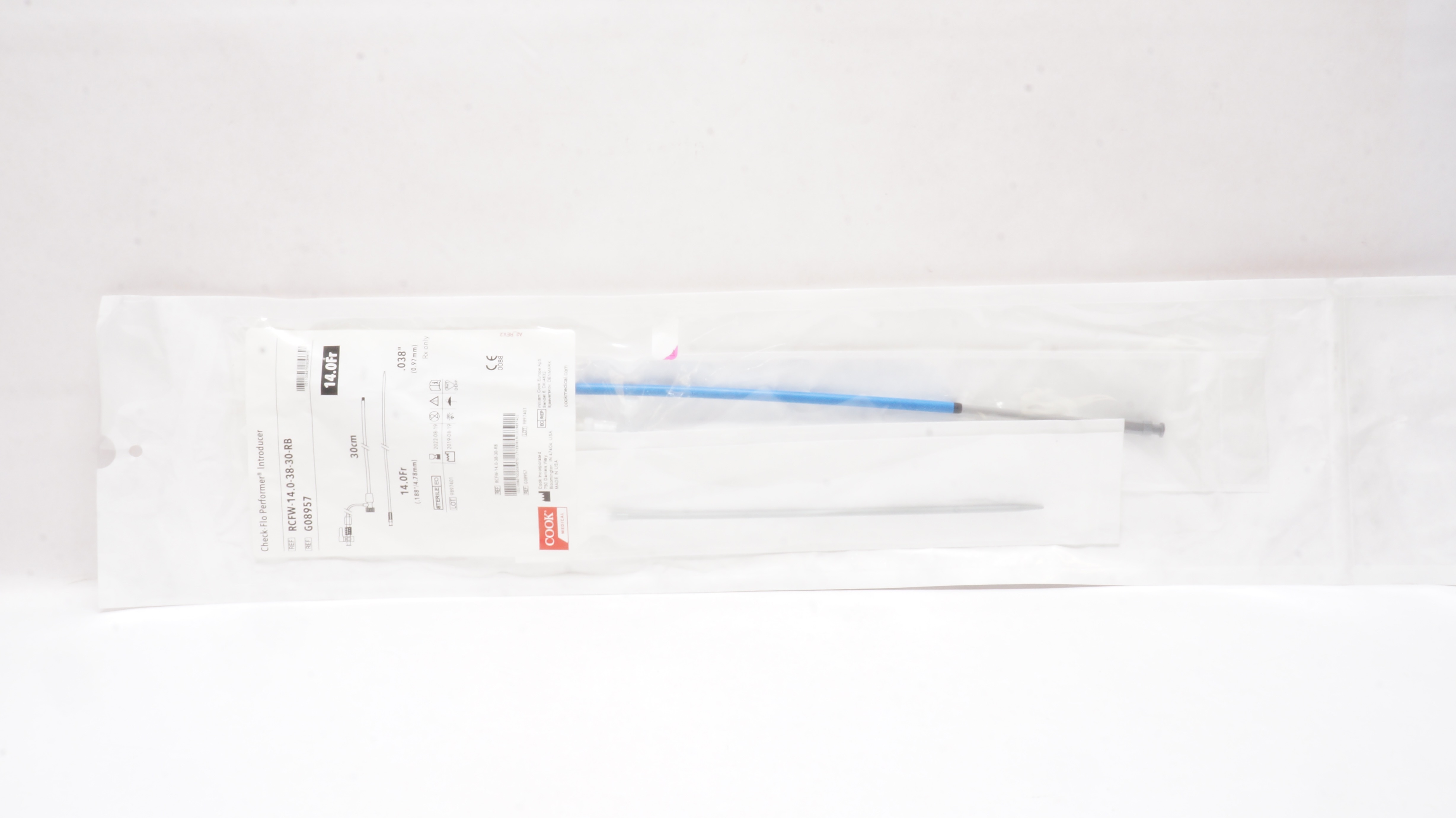 Cook Medical G08957 Check-Flo Performer Introducer 14Fr. x 30cm x .038inch (x)