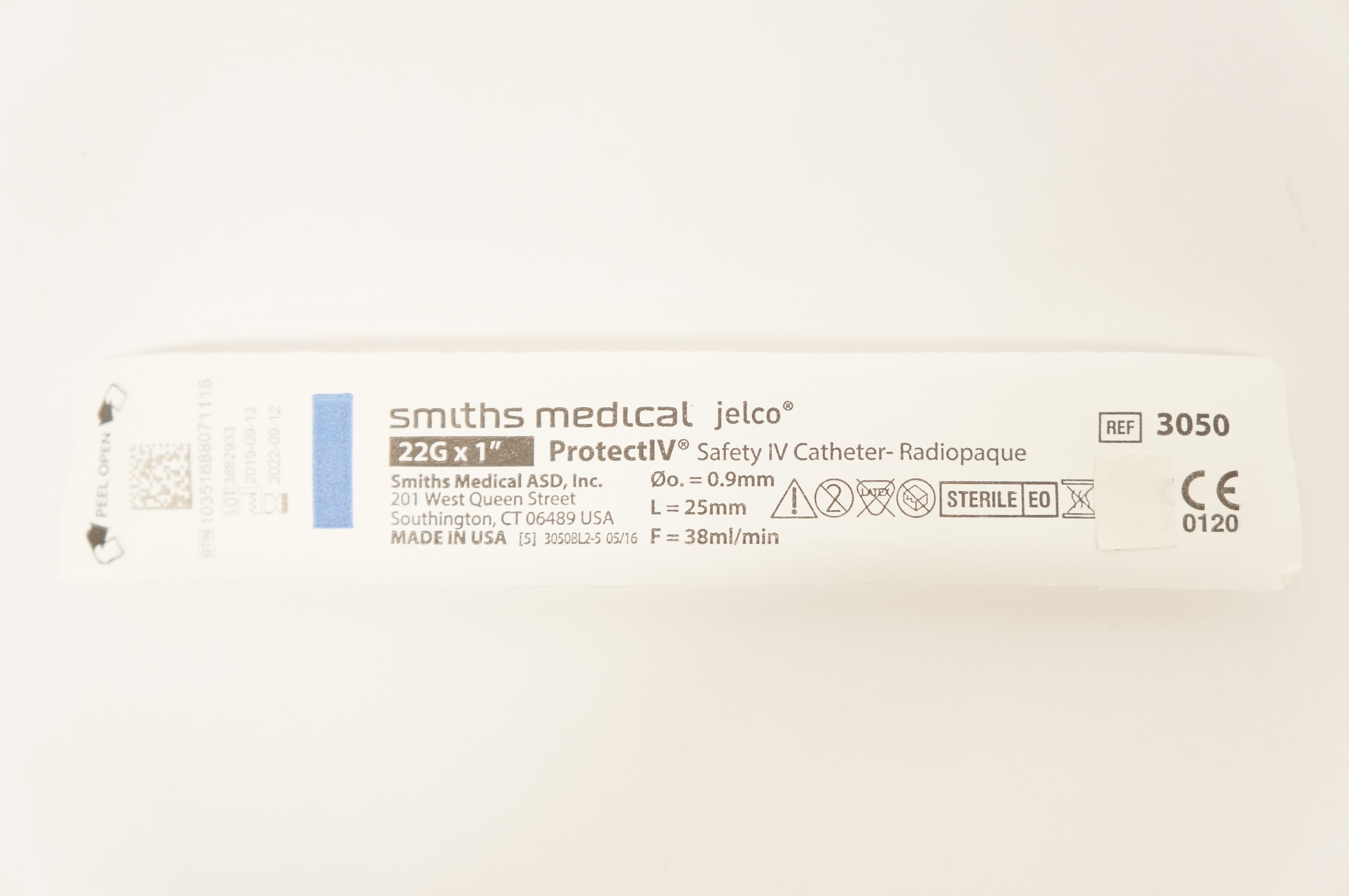 Smiths Medical 3050 JELCO ProtectIV Safety I.V. Cath. 22G x 1inch