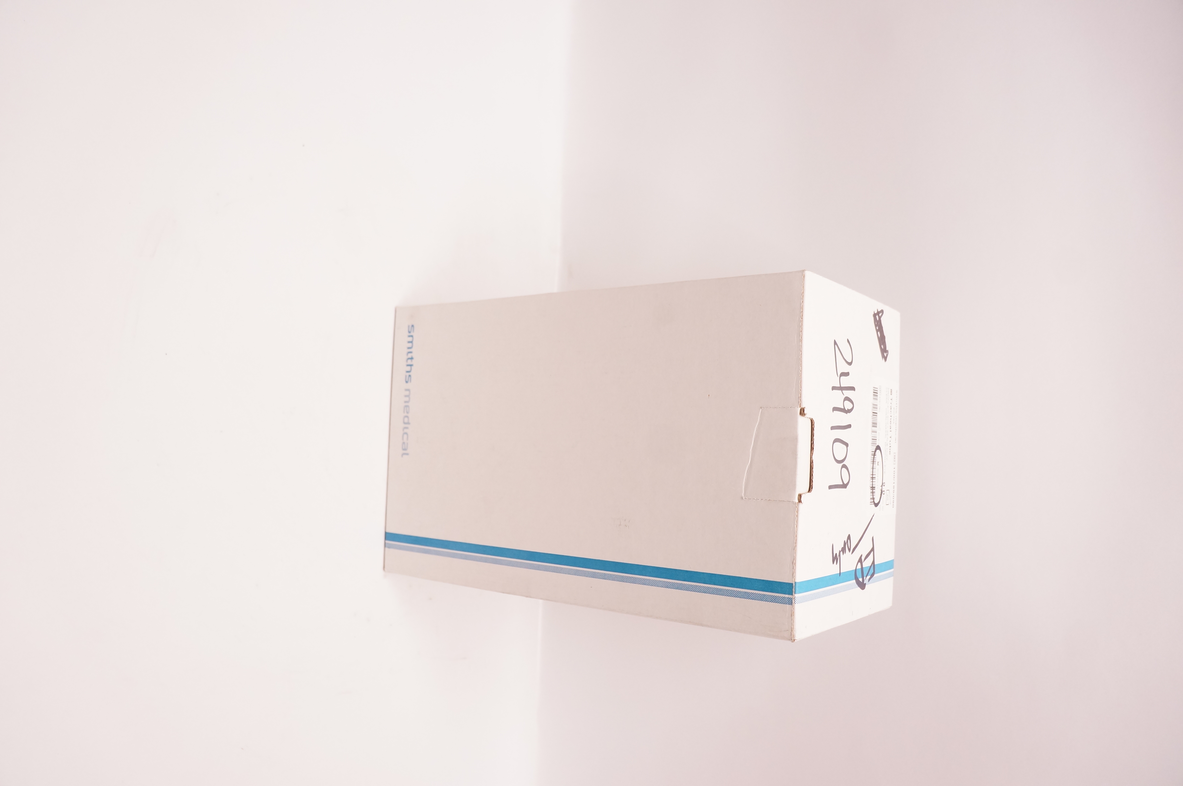 Smiths Medical 100/199/090 Tracheal Tube Profile Soft-Seal Cuff 9.0mm -Box of 20