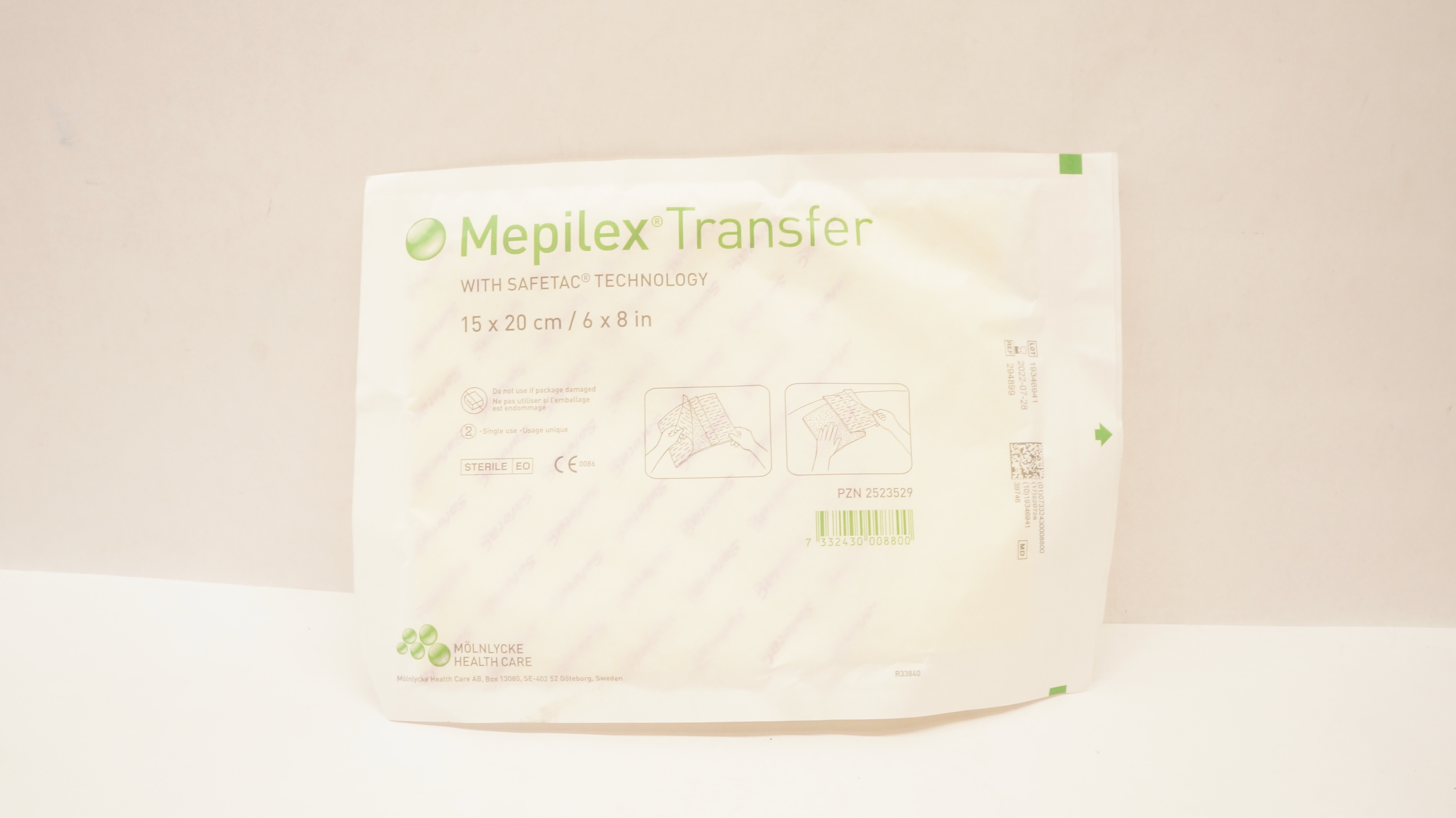 Molnlycke 294899 Mepilex Transfer Soft Silicone Exudate Dressing 6 x 8 inch (x)