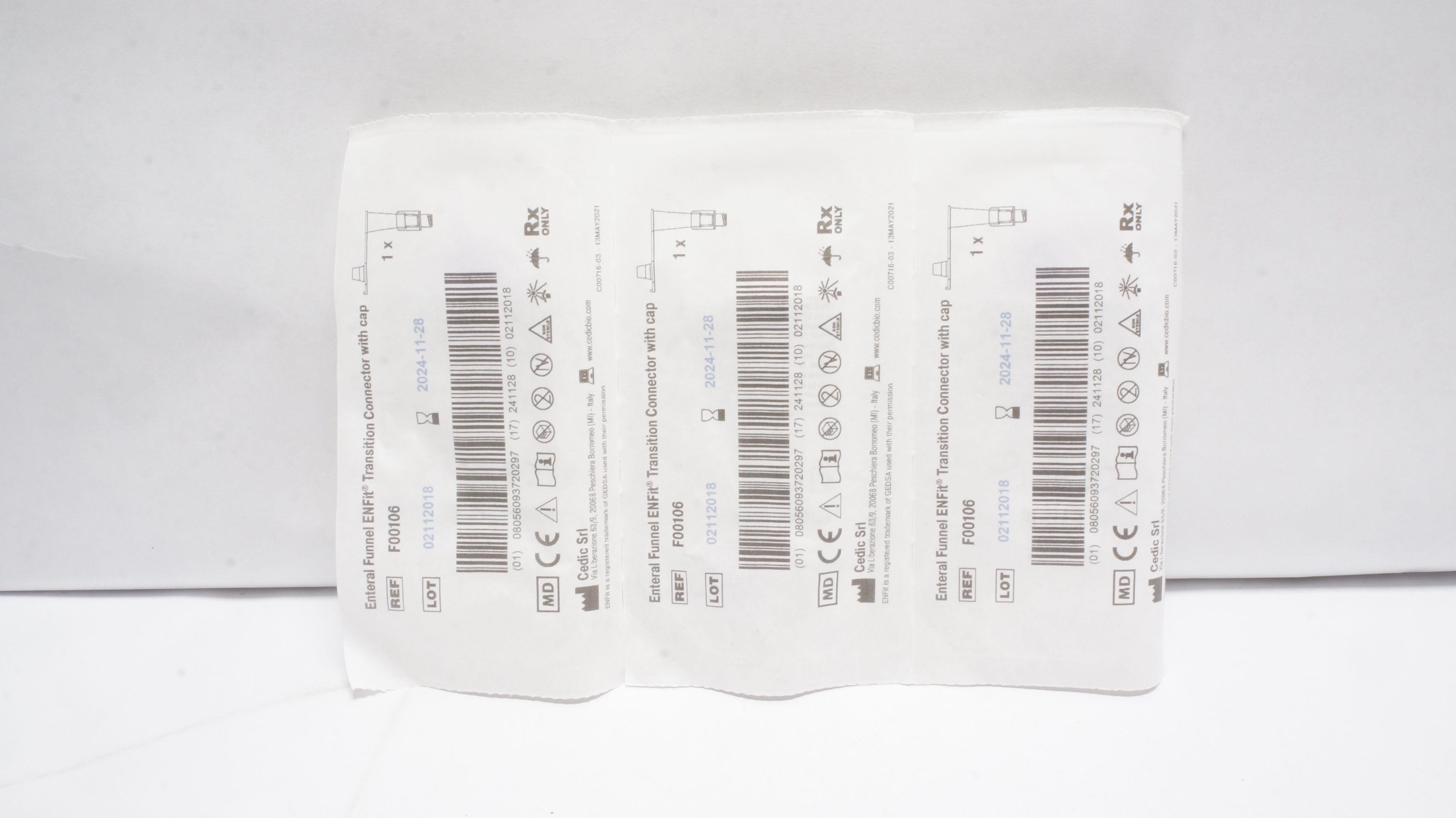 Cedic Srl F00106 Enteral Funnel ENFit Transition Connector W/Cap - Lot of 3 (x)