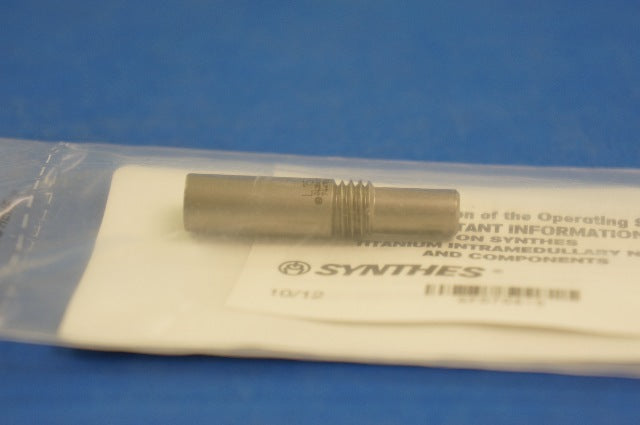 Synthes 04.004.011 Ti End Cap For Tibial Nails-Ex T40 Stardrive Gray/15mm EXT