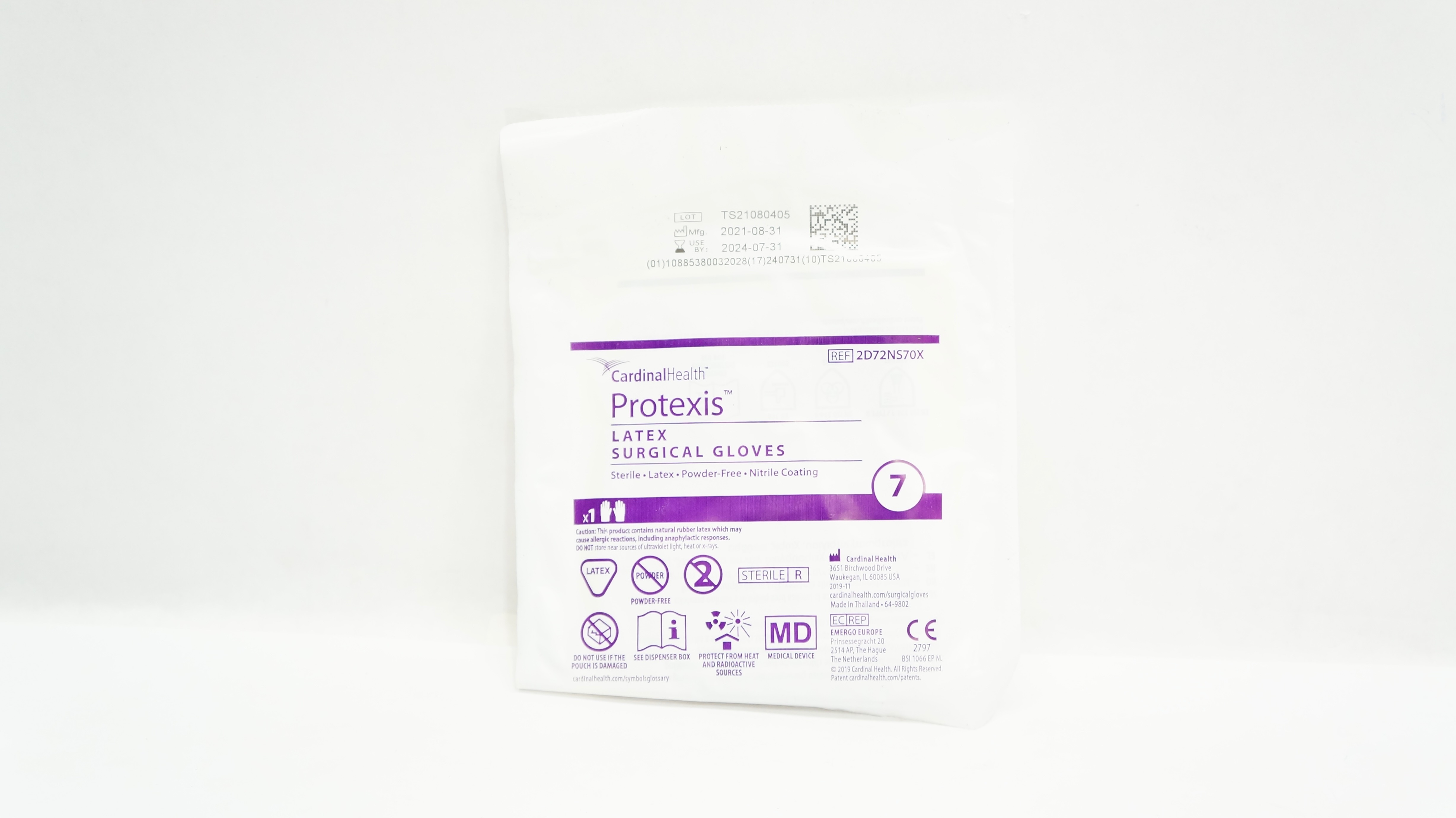 Cardinal Health 2D72NS70X Protexis Latex Powder-Free Surgical Gloves, Size 7