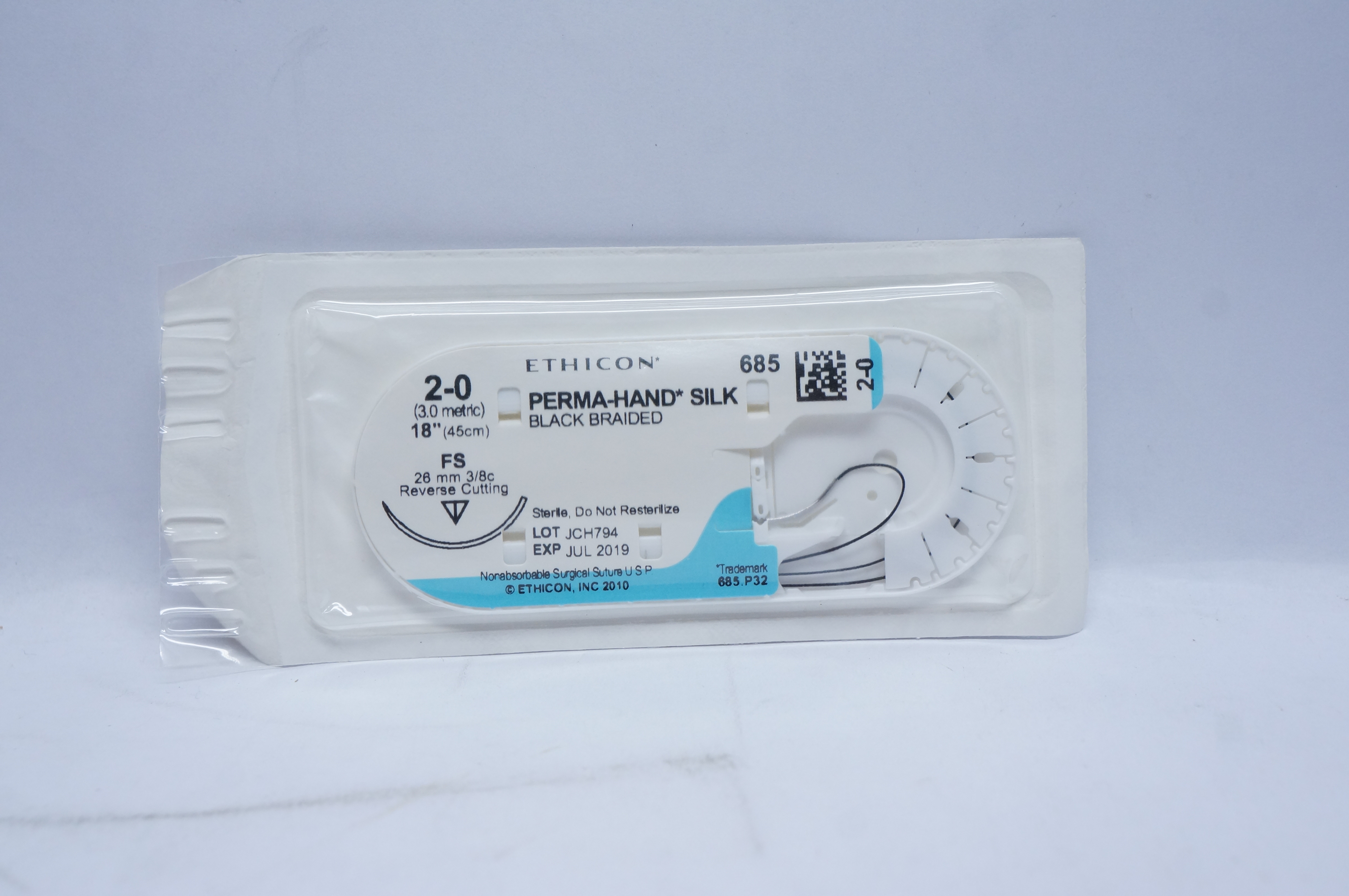 Ethicon 685 2-0 PERMA-HAND SILK, FS, 26mm 3/8c Reverse Cutting, 18inch (x)