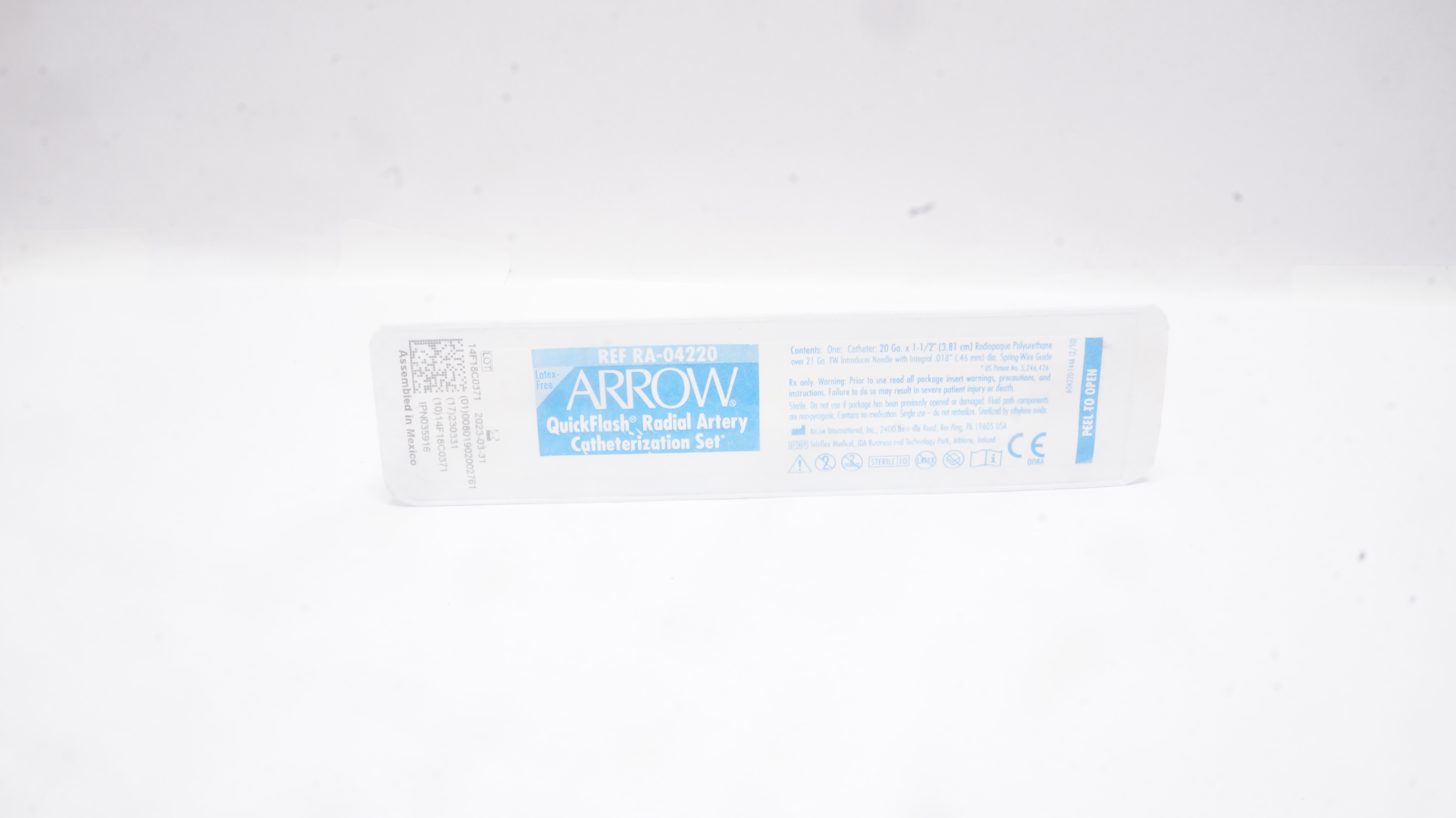 Arrow RA-04220 QuickFlash Radial Artery Catheterization Set 20Ga - 1-1/2inch (x)