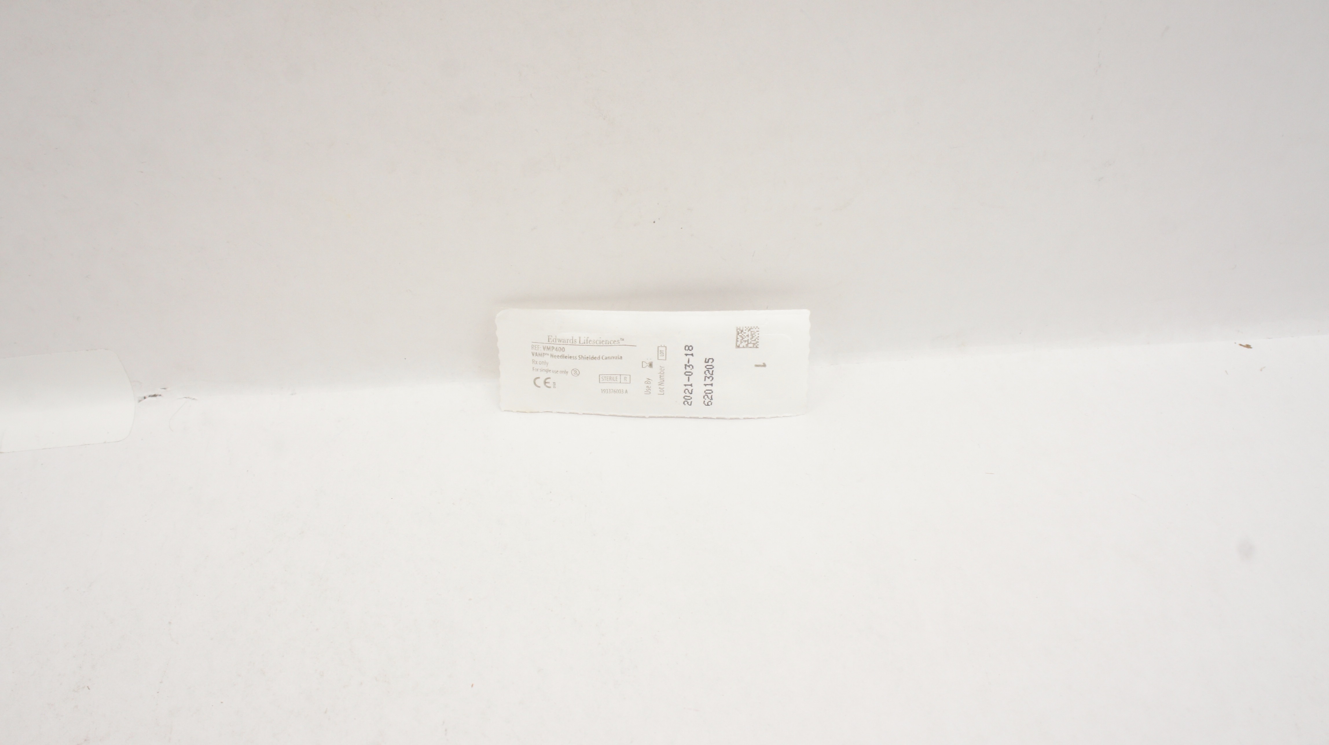 Edwards Lifesciences VMP400 VAMP Ndleless Shielded Cannula (x)