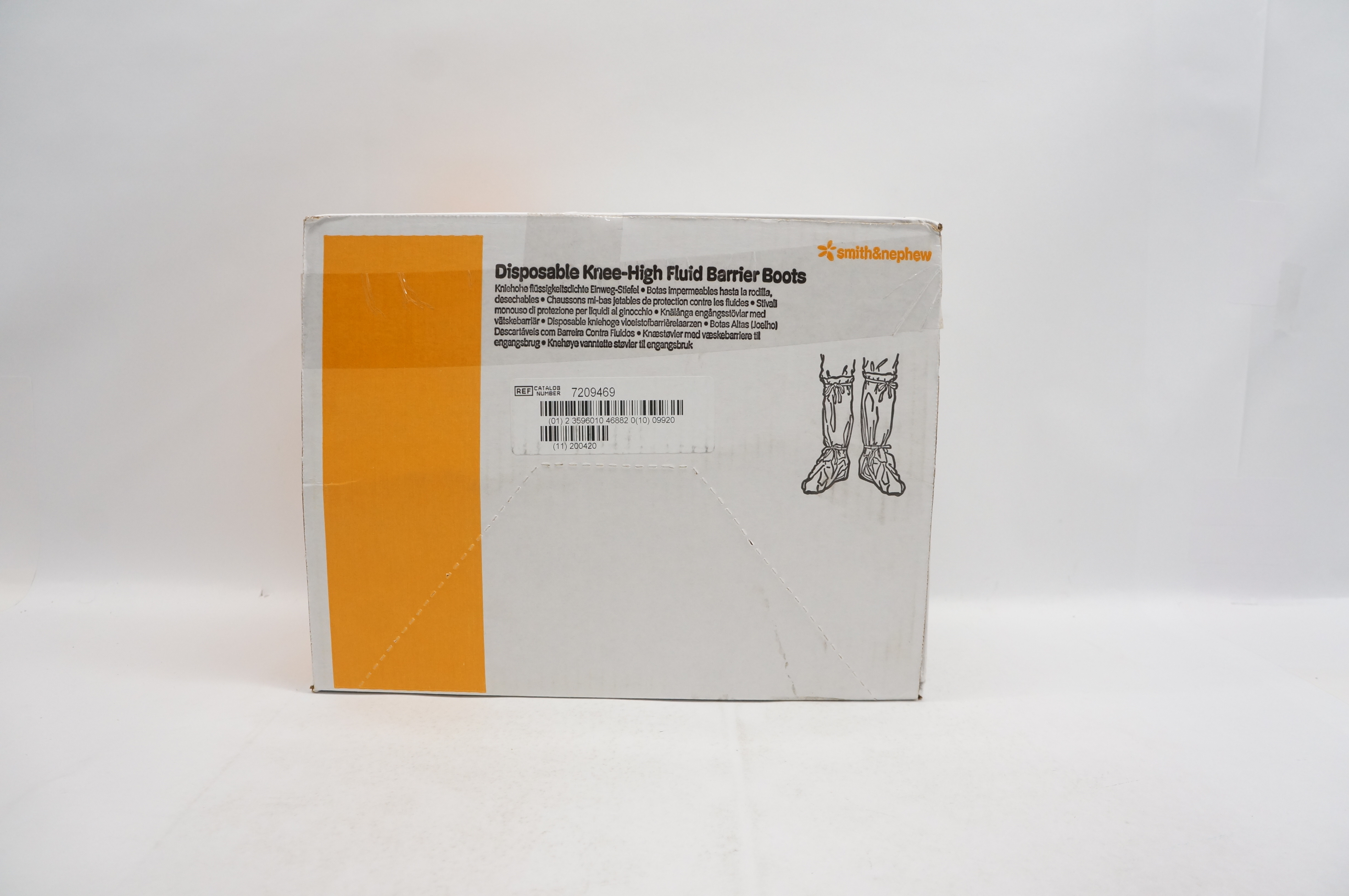 Smith&Nephew 7209469 DIsposable Knee-High Fluid Barrier Boots Medium - Box of 50