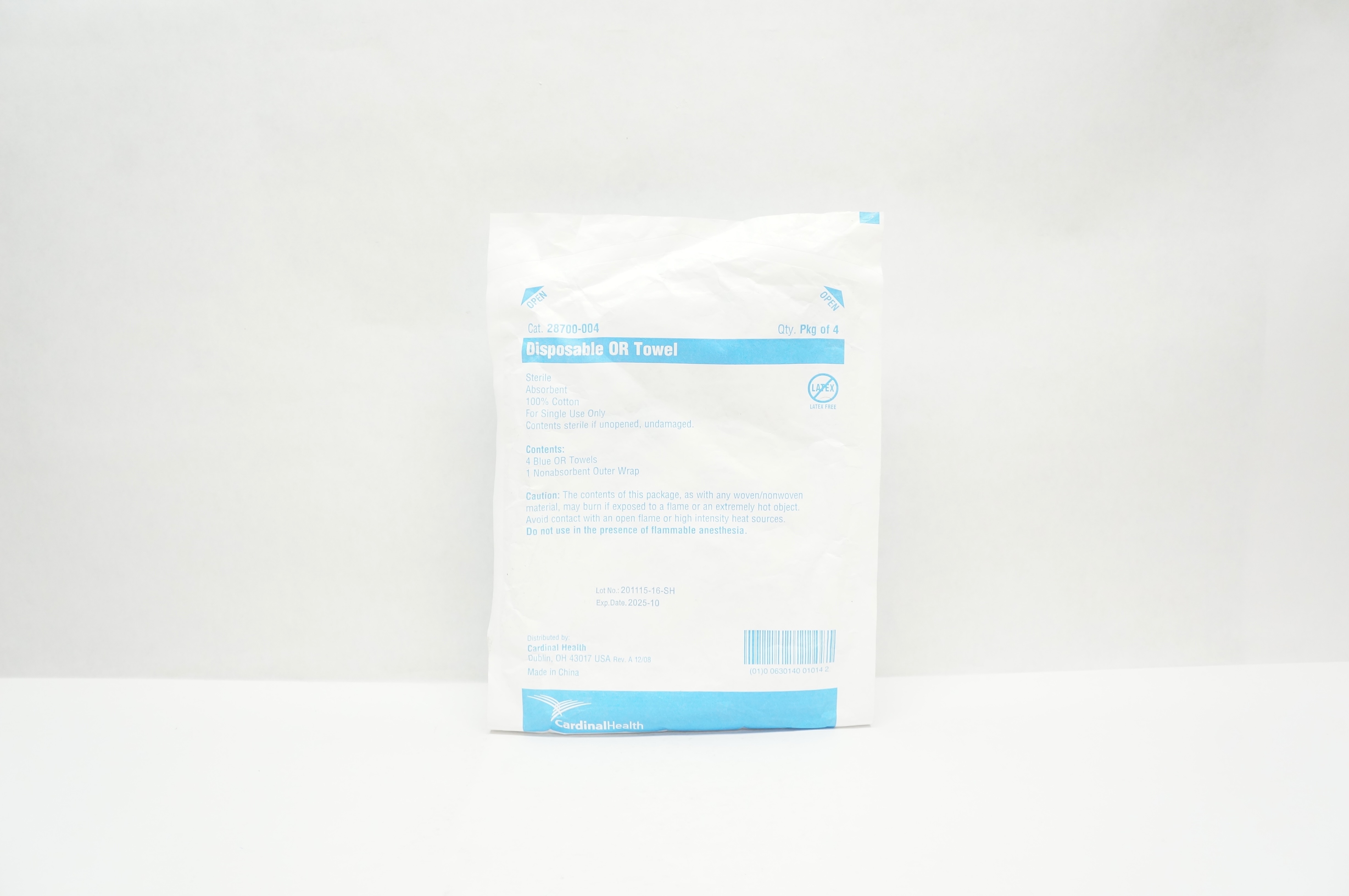 Cardinal Health 28700-004 Disposable OR Towel Sterile Absorbent - Pack of 4