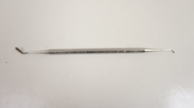 American Dental Plastic Filling Plugger Woodson 2 Double-Ended