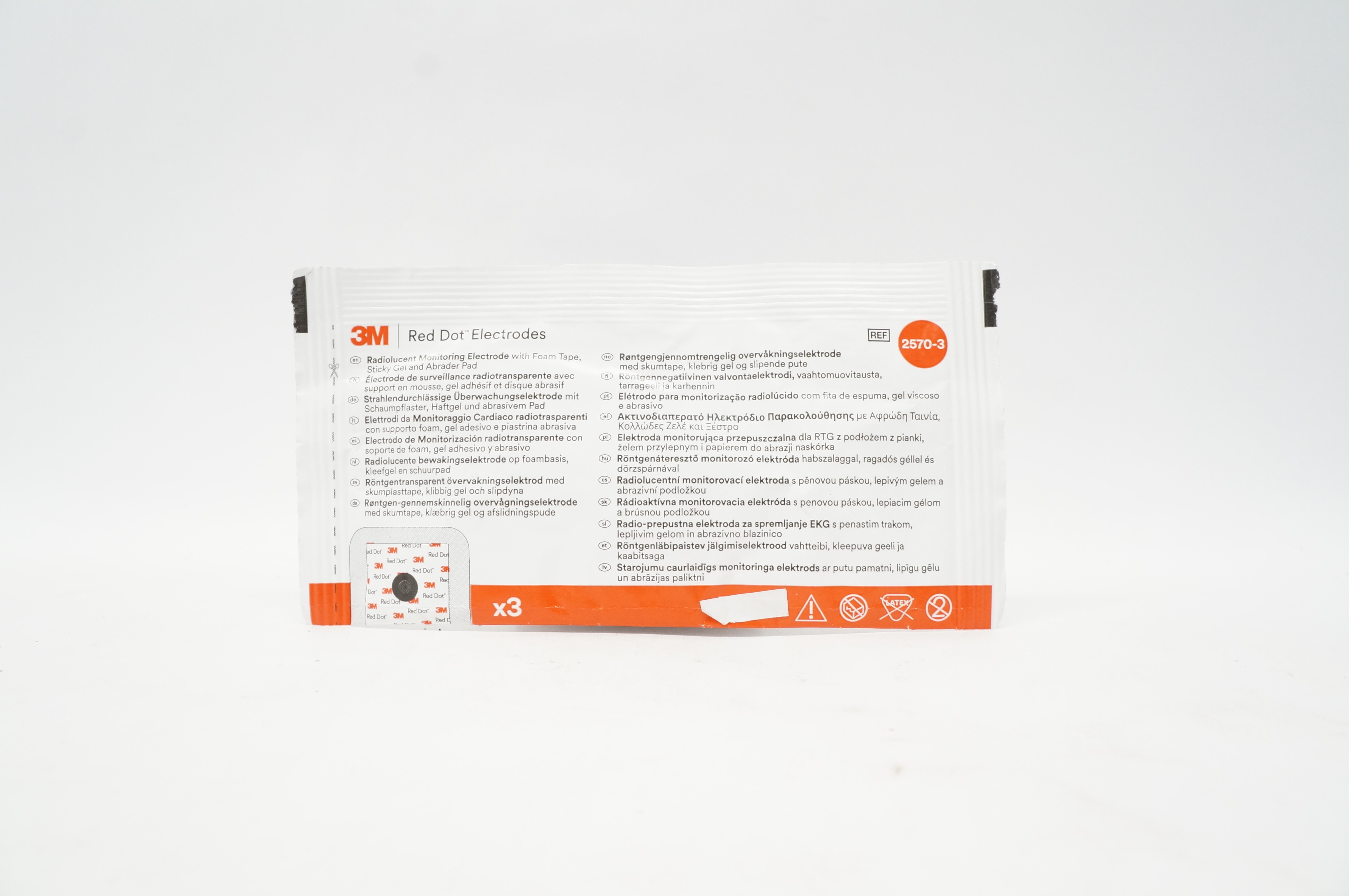 3M 2570-3 Red Dot Radiolucent Monitoring Electrode with Foam Tape (x)- Pack of 3
