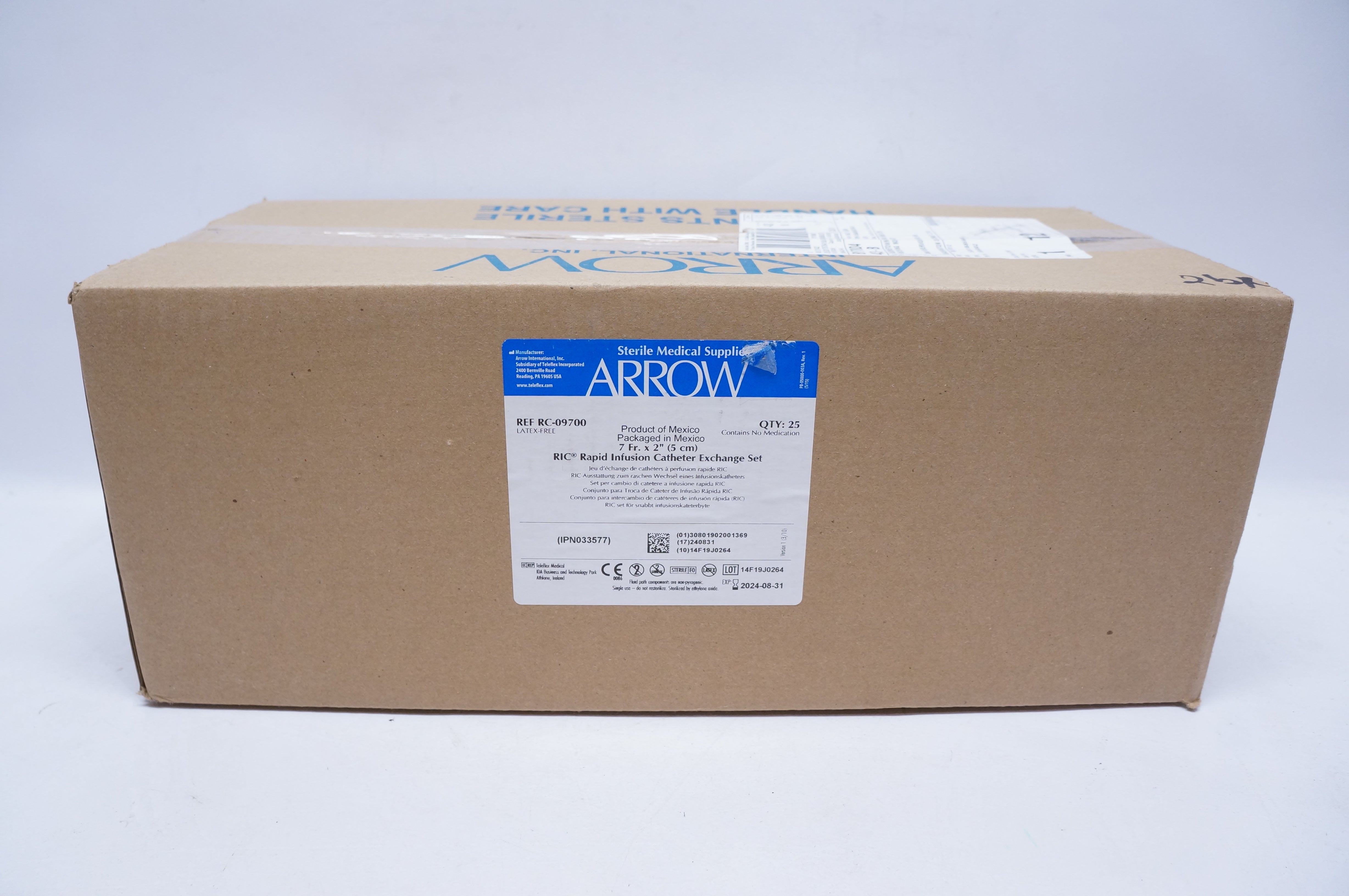 Arrow RC-09700 RIC Rapid Infusion Cath. Exchange Set 7Fr. x 2inch - Box of 25