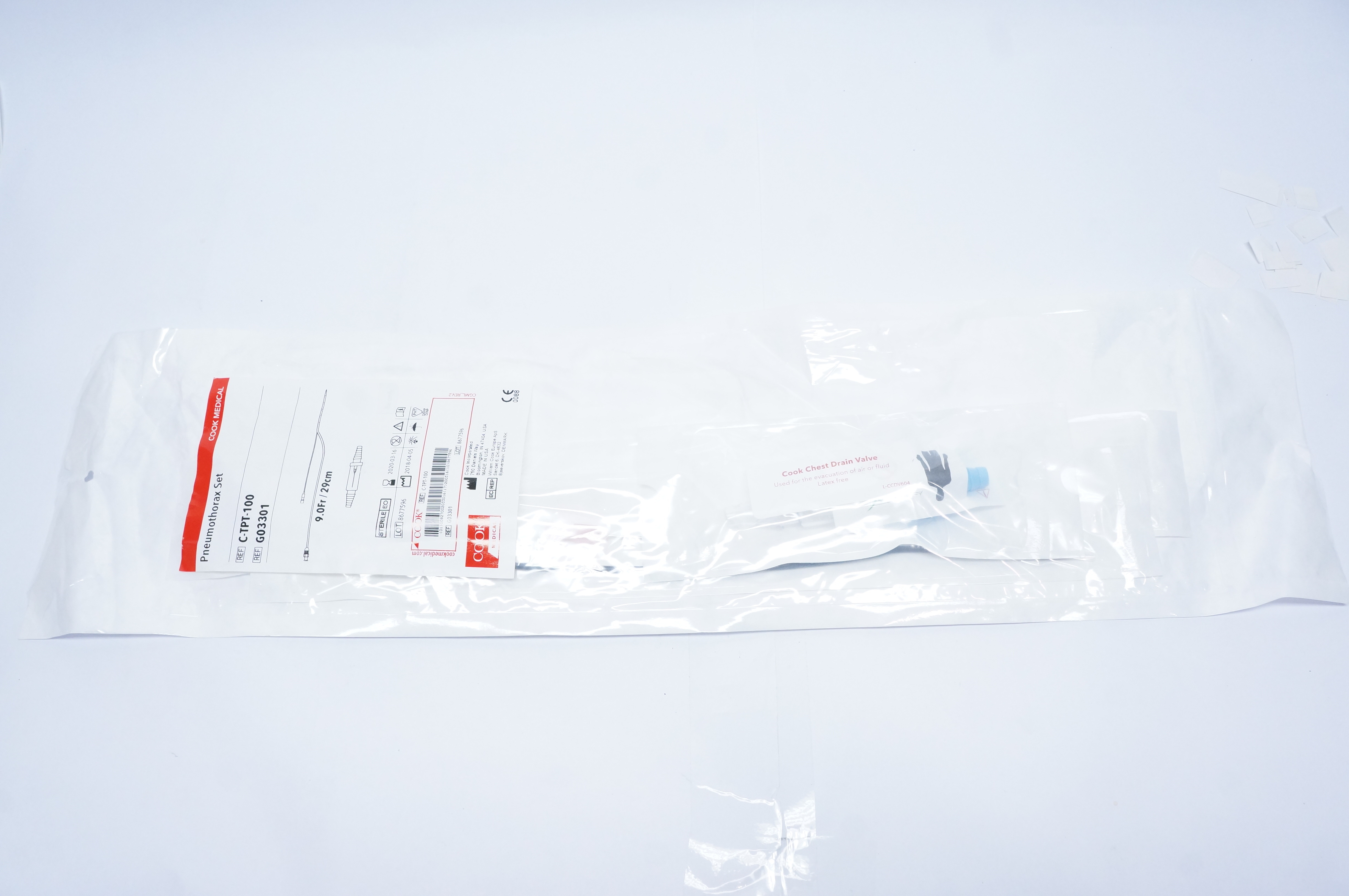 Cook Medical G03301 Pneumothorax Set 9.0Fr. x 29cm (x)