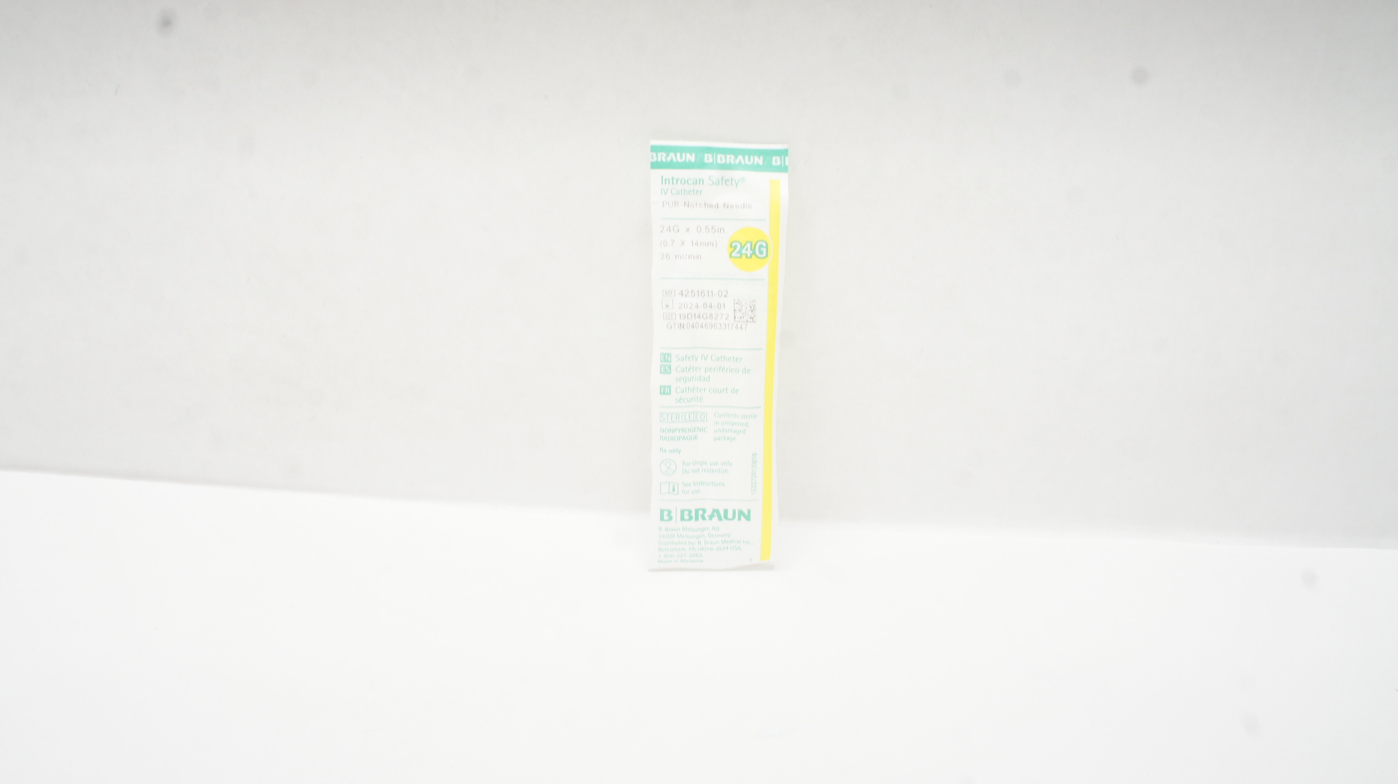 Braun 4251611-02 Introcan Safety IV Cath. Notched Ndle 24G x 0.55in 26mL/min(x)