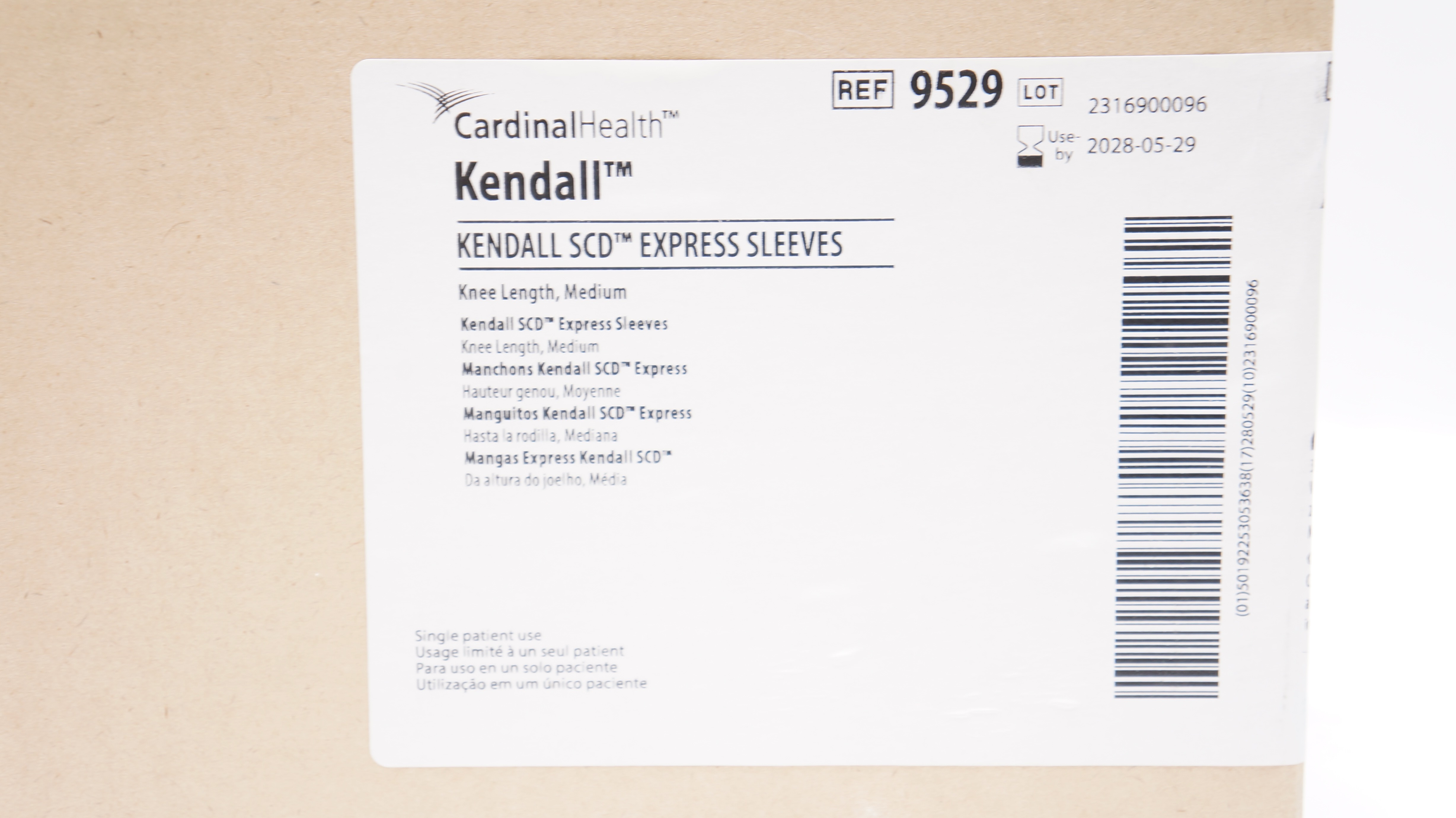Cardinal Health 9529 Kendall SCD Express Sleeves Knee Length Medium - Case of 4