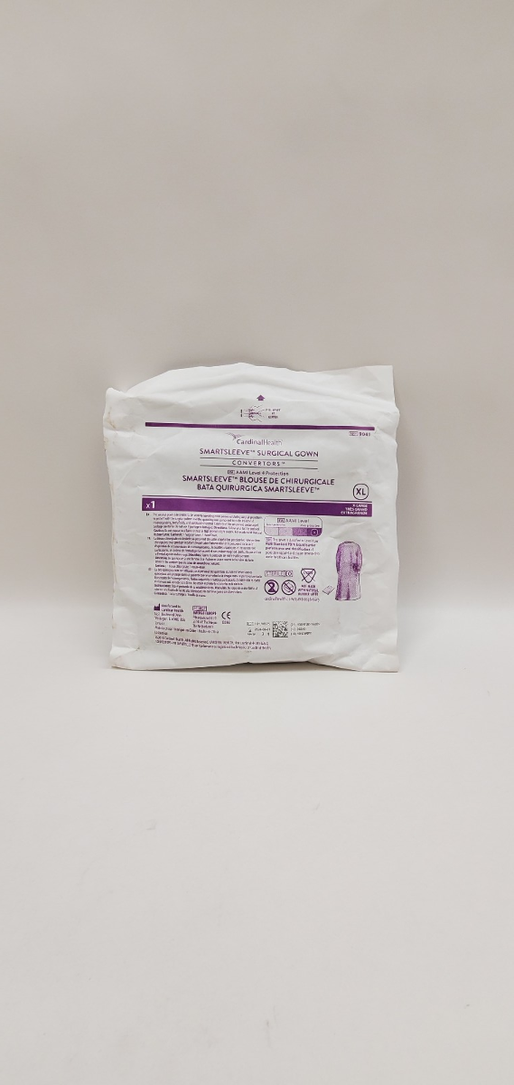 Cardinal Health 9041 SmartSleeve Poly-Reinforced G o w n X-Large, Sterile AAMI 4