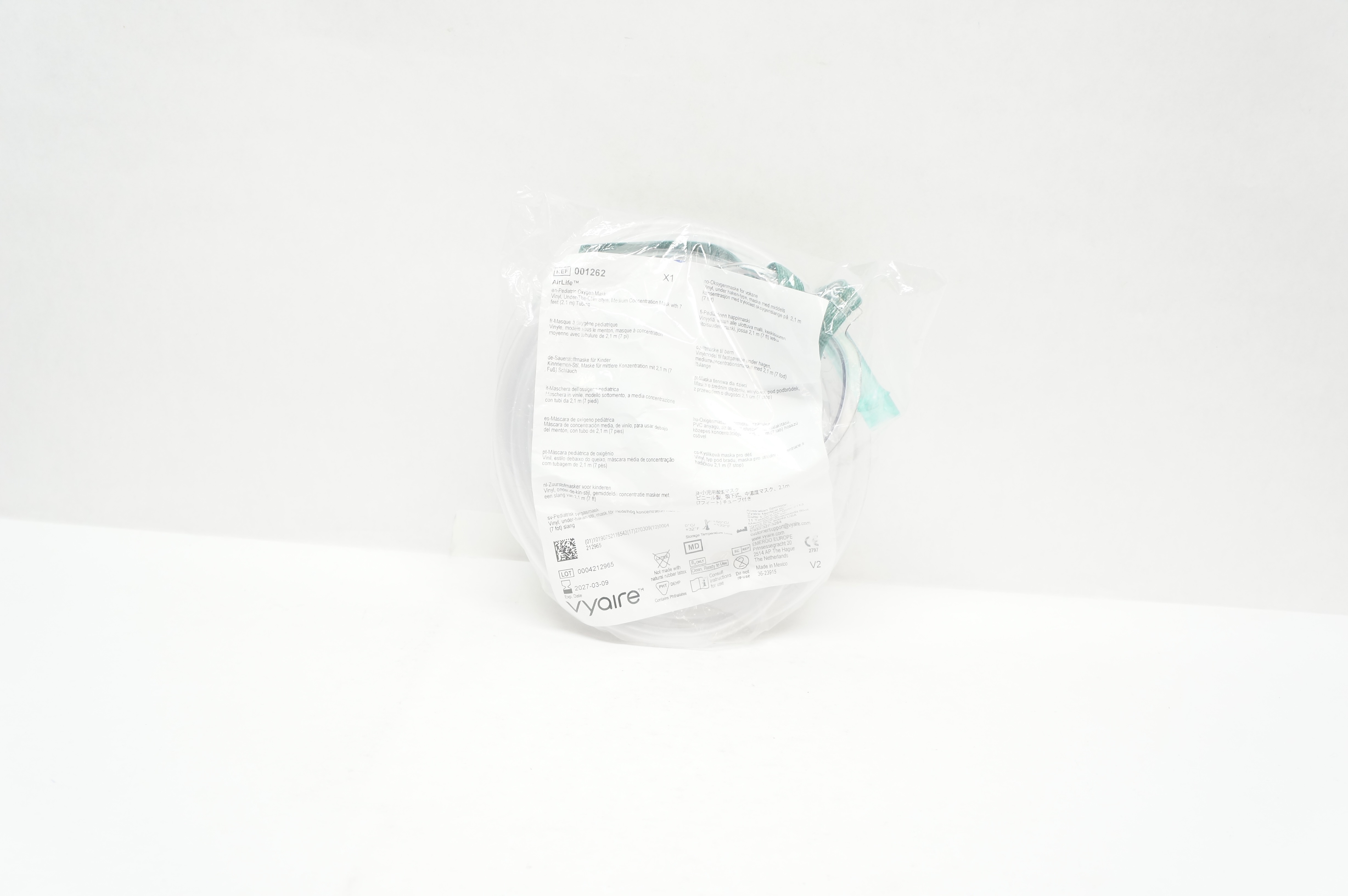 Vyaire 001262 AirLife Pediatric Oxygen Mask Vinyl with 7ft. Tubing