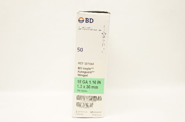 BD 381544 Insyte Autoguard Winged 18Ga x 1.16inch 1.5 x 30mm 105ml (x)-Box of 50