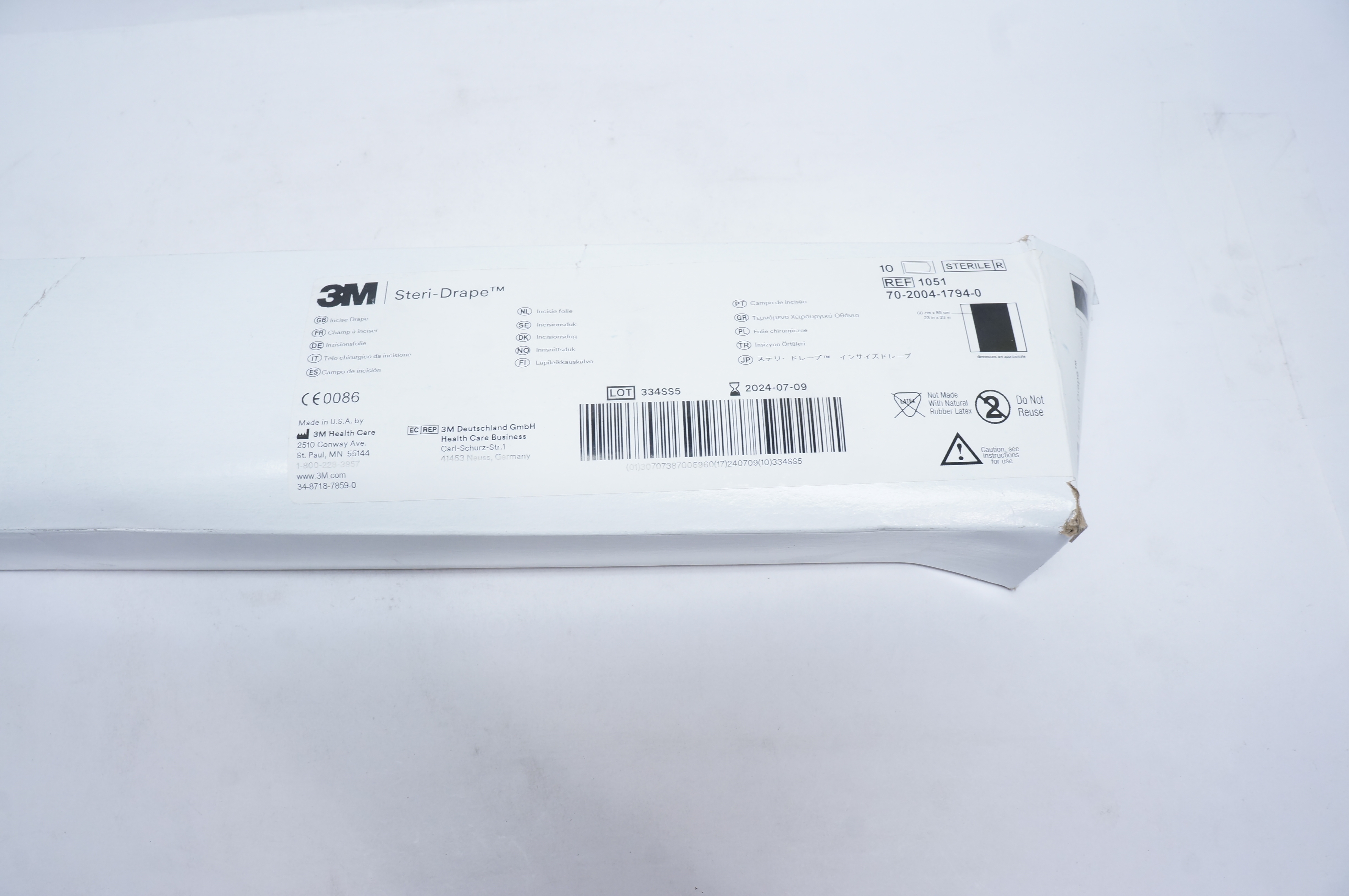 3M 1051 Steri-Drape 23inch x 33inch - Box of 10