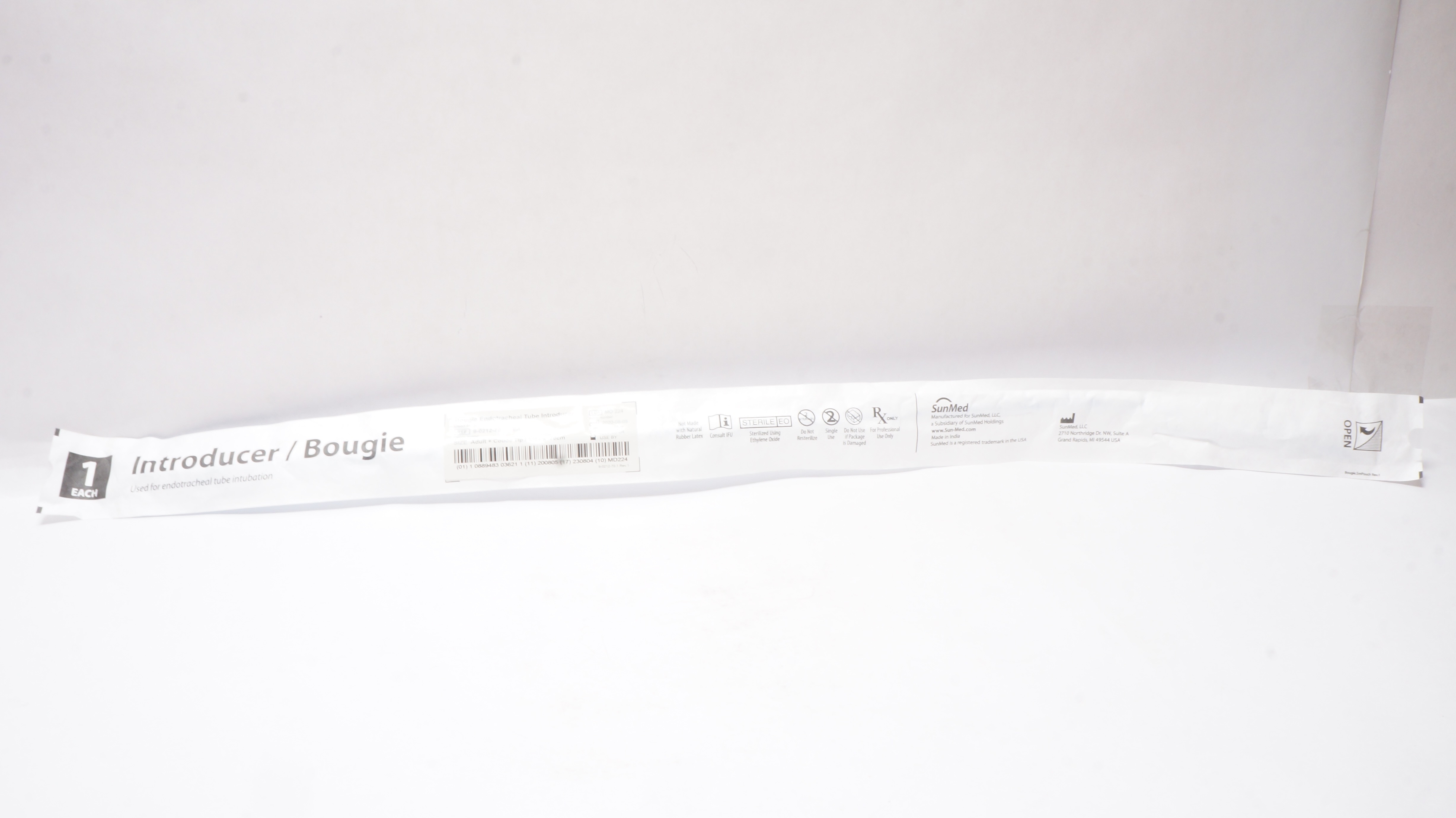 SunMed 9-0212-70 Bougie Endotracheal Tube Introducer Adult w/Coude Tip (x)