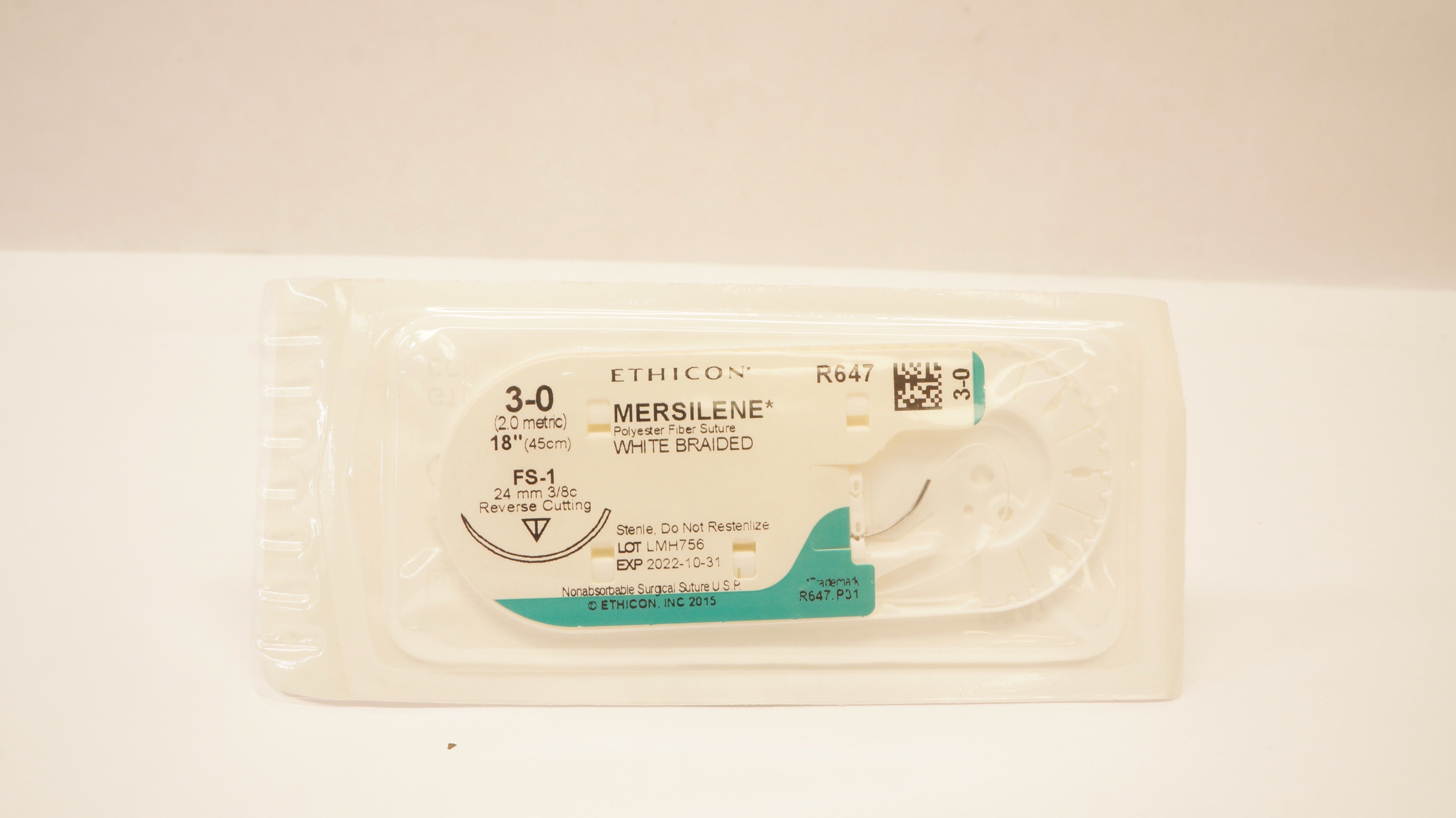 Ethicon R647 3-0 MERSILENE Fiber Stre FS-1 24mm 3/8c Reverse Cutting, 18inch (x)