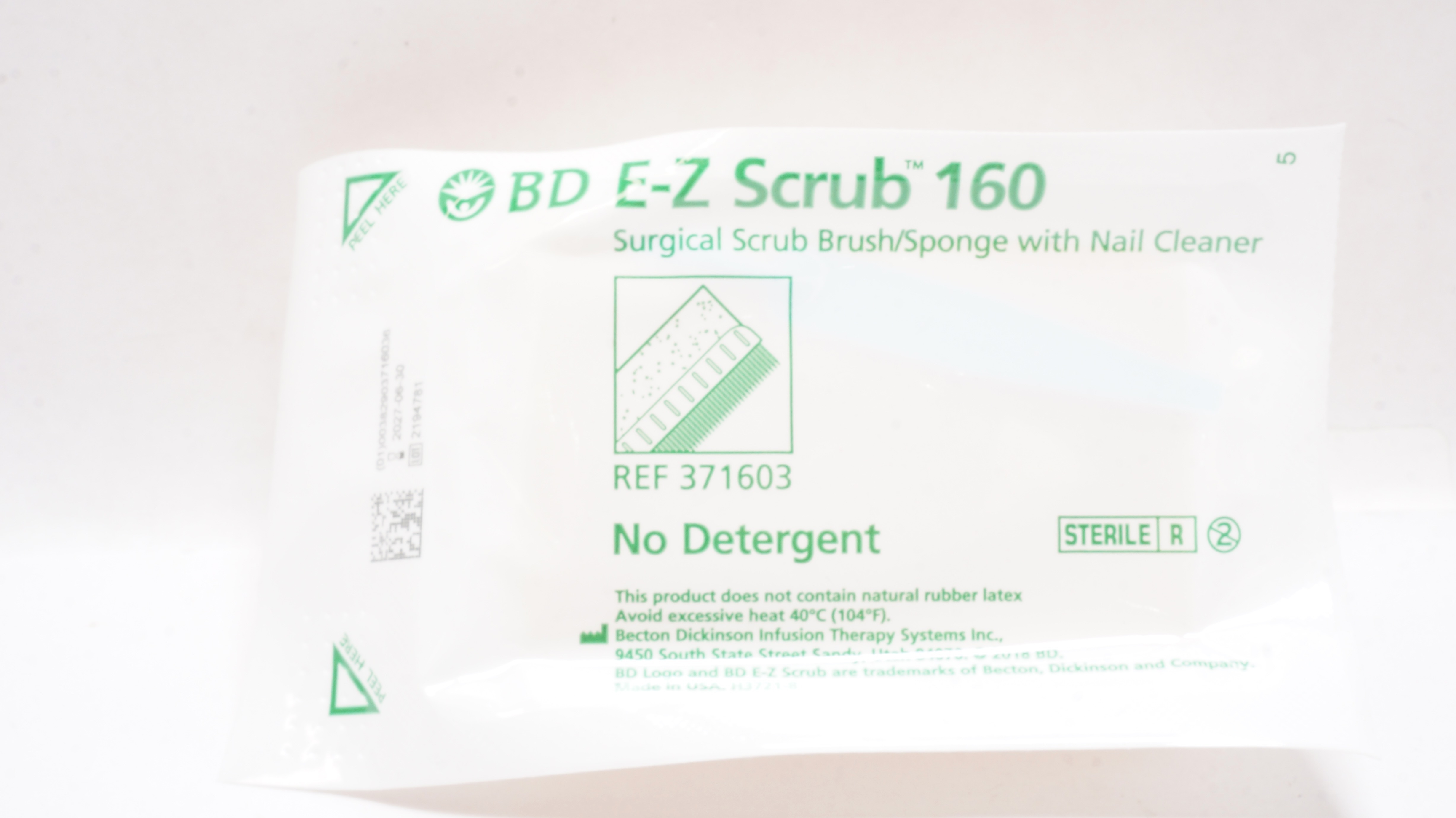 BD 371603 E-Z Scrub 160 Surgical Scrub Brush/Sponge with Nail Cleaner
