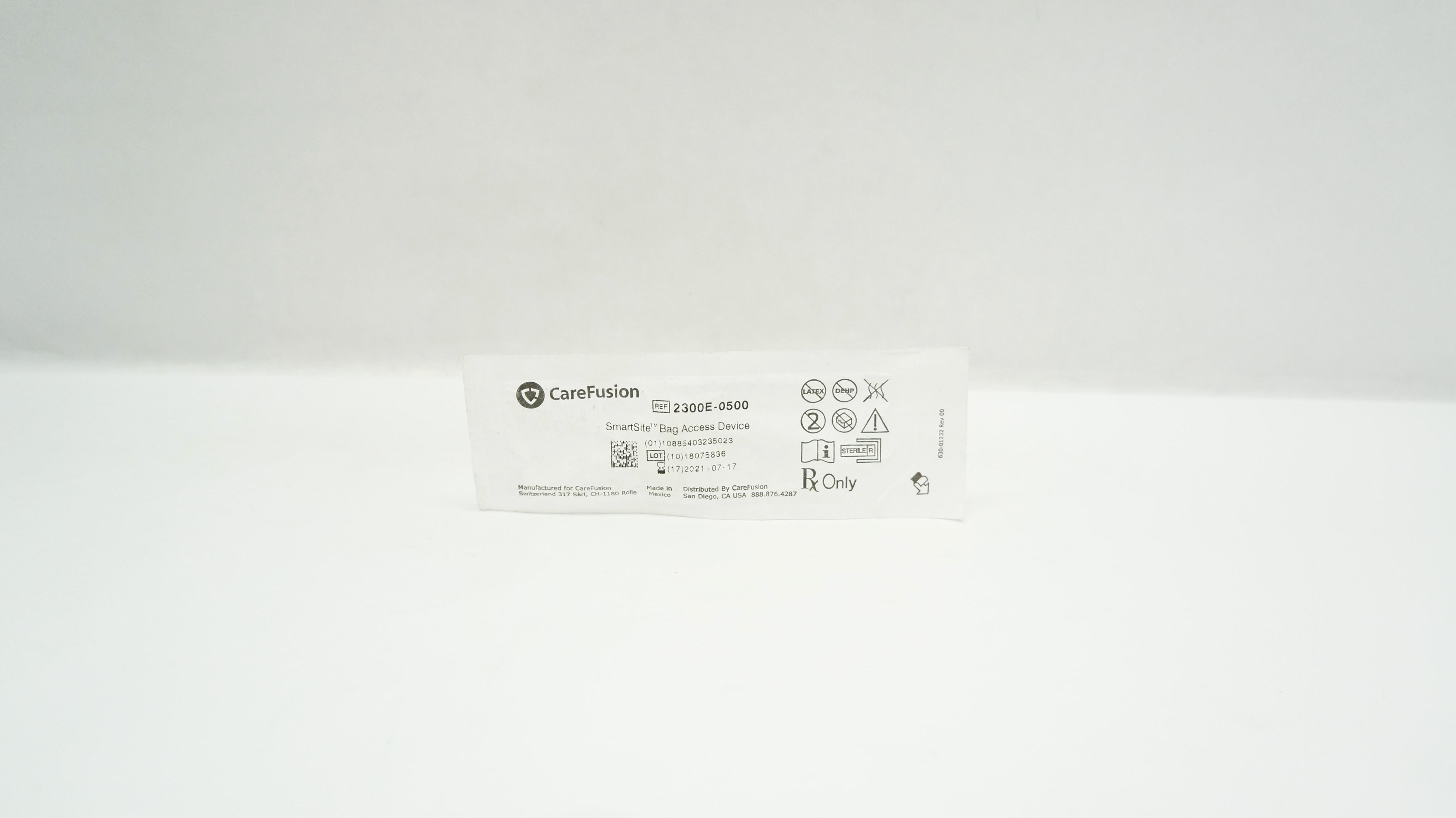 CareFusion 2300E-0500 SmartSite Bag Access Device (x)