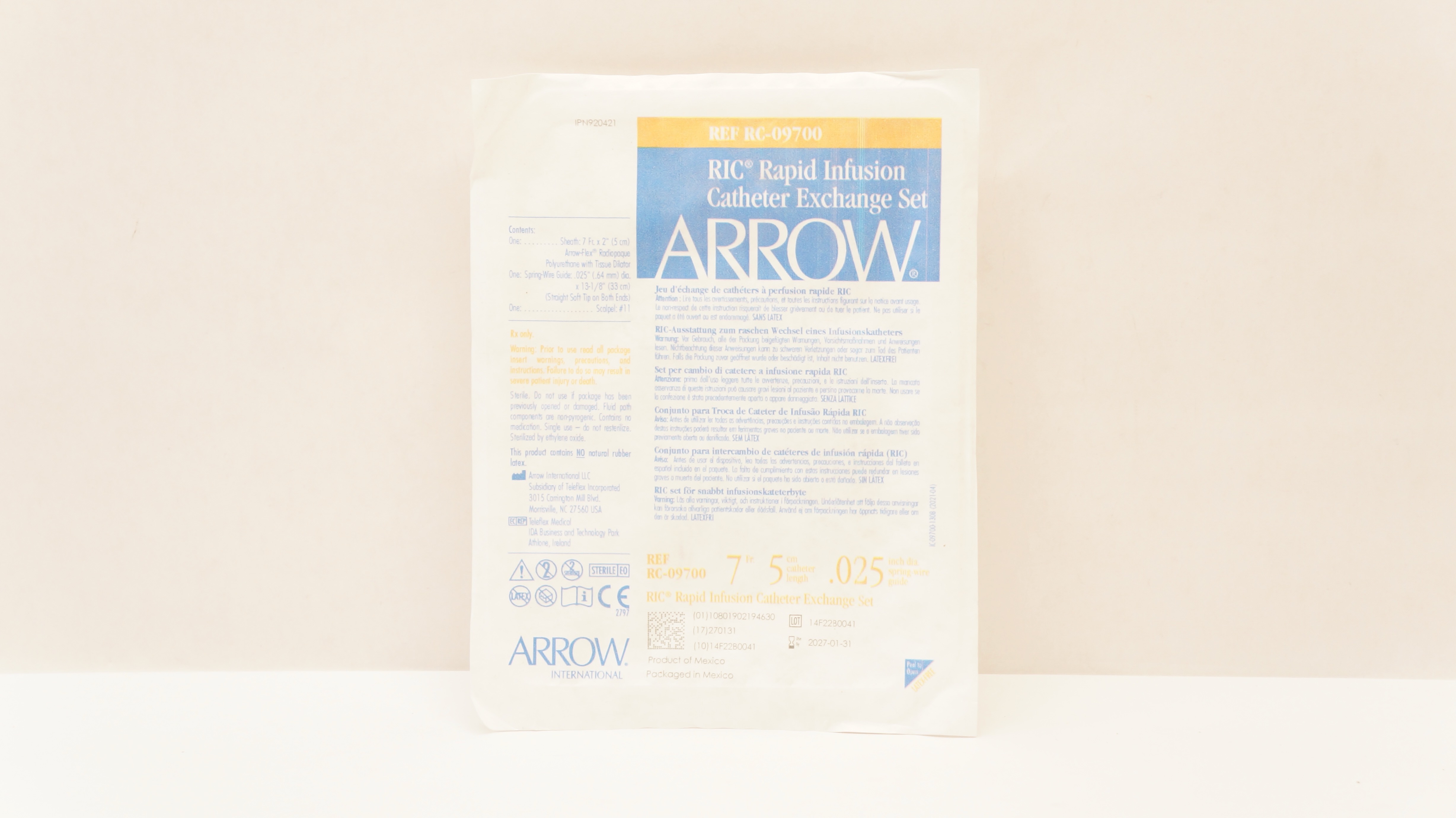 Arrow RC-09700 RIC Rapid Infusion Cath. Exchange Set 7Fr. x 5cm x .025inch