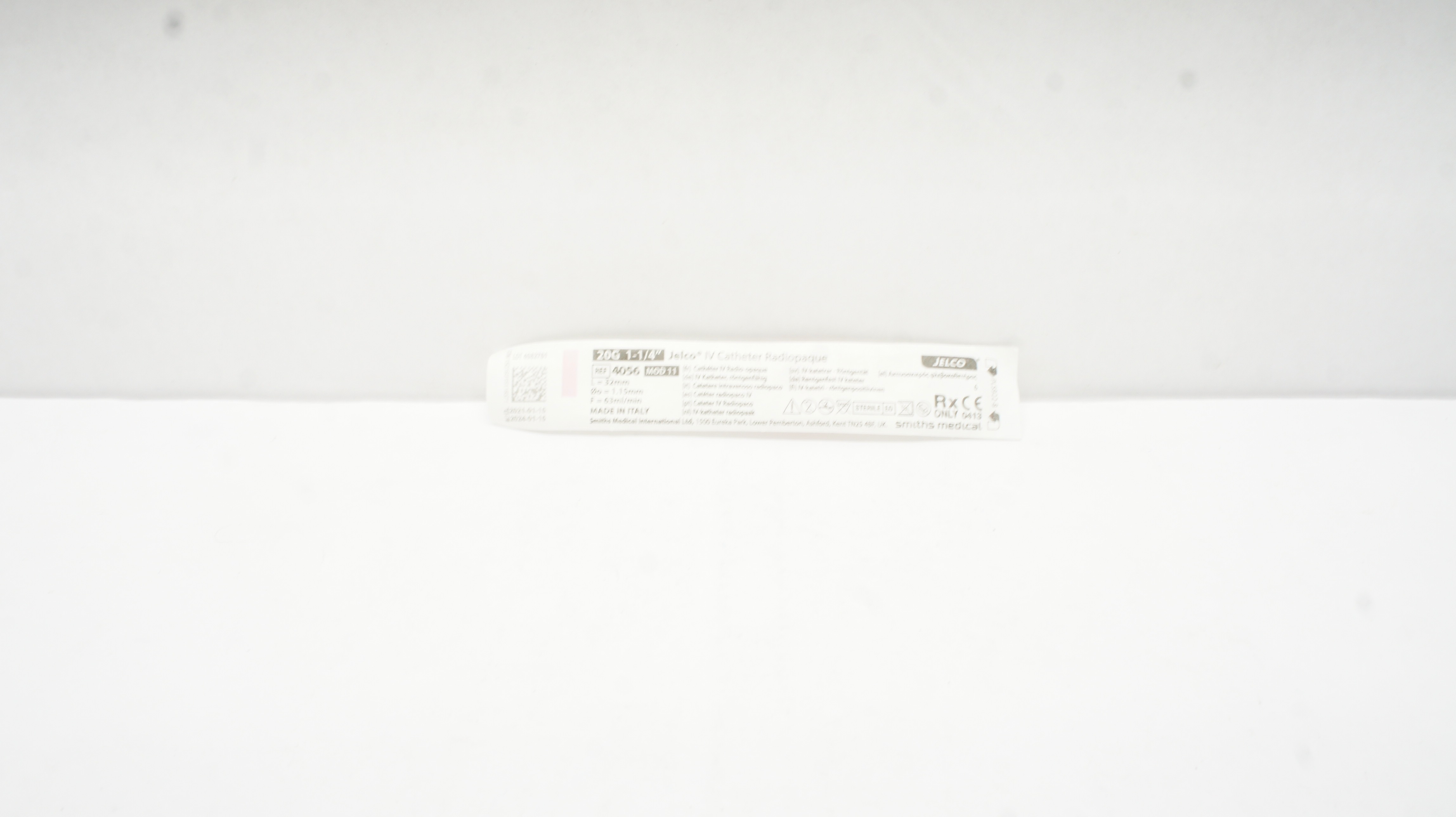 Smiths Medical 4056 Jelco I.V. Cath. Radiopaque 20G x 1-1/4inch (x)