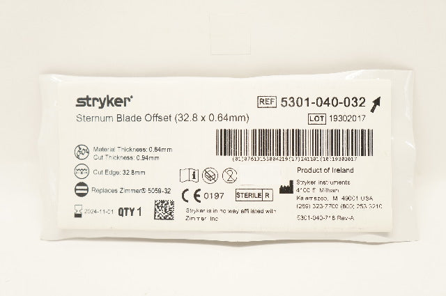 Stryker 5301-040-032 Sternum Blade Offset 32.8 x 0.64 x 0.94mm