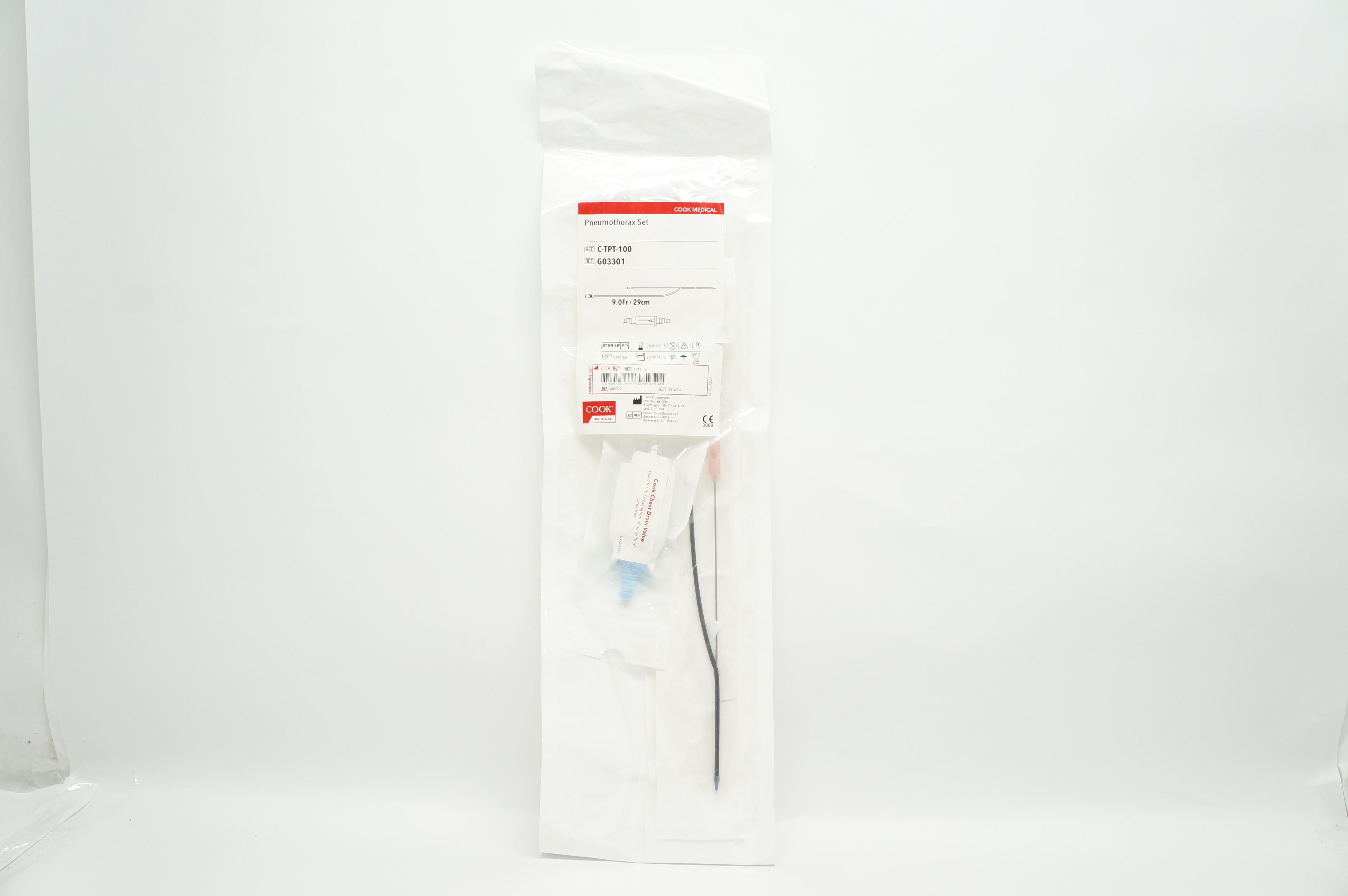 Cook Medical G03301 Pneumothorax Set 9.0Fr x 29cm (x)