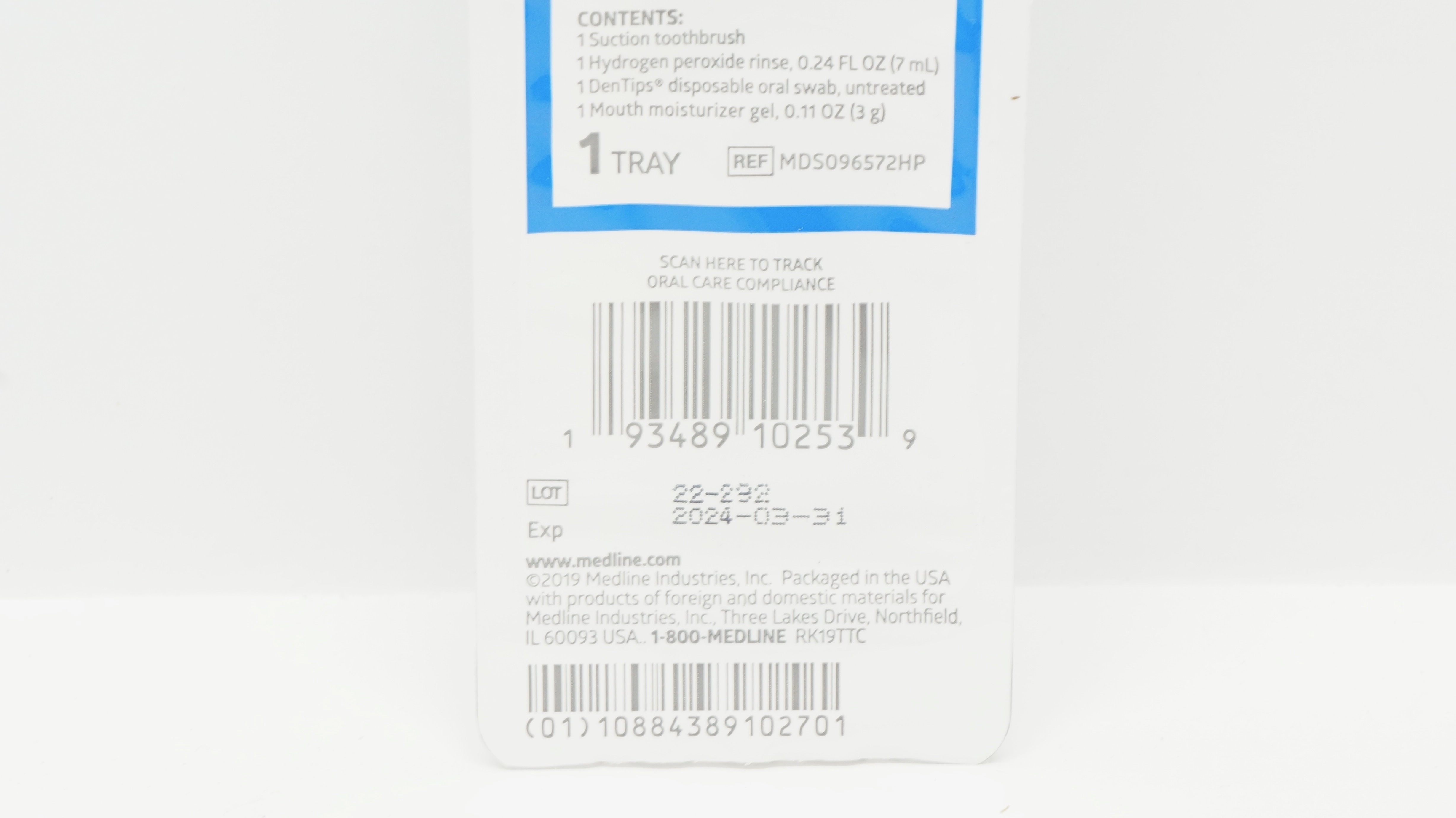 Medline MDS096572HP Hydrogen Peroxide Oral Care Tray Suction Toothbrush (x)