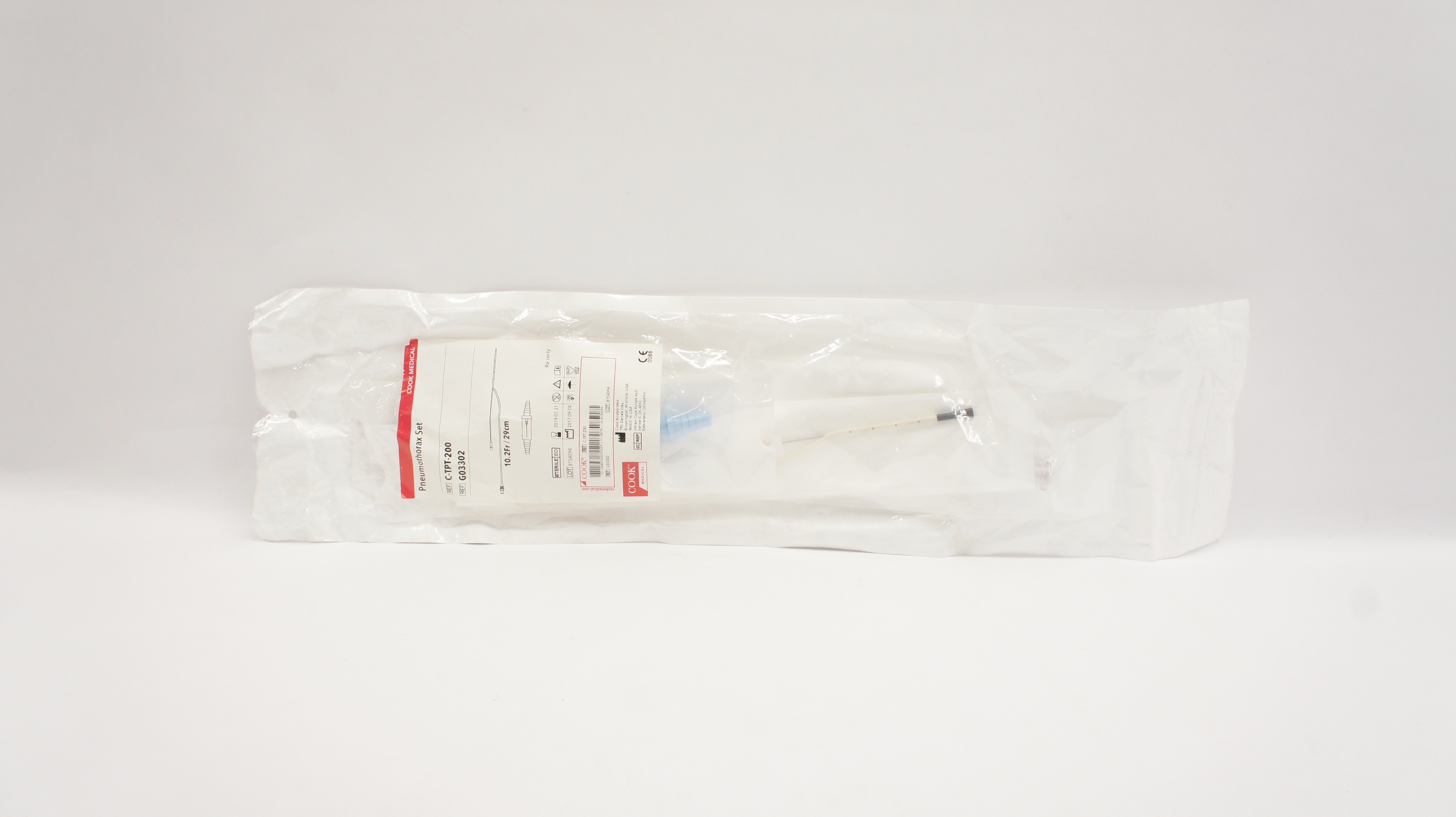 Cook Medical G03302 Pneumothorax Set 10.2Fr x 29cm (x)