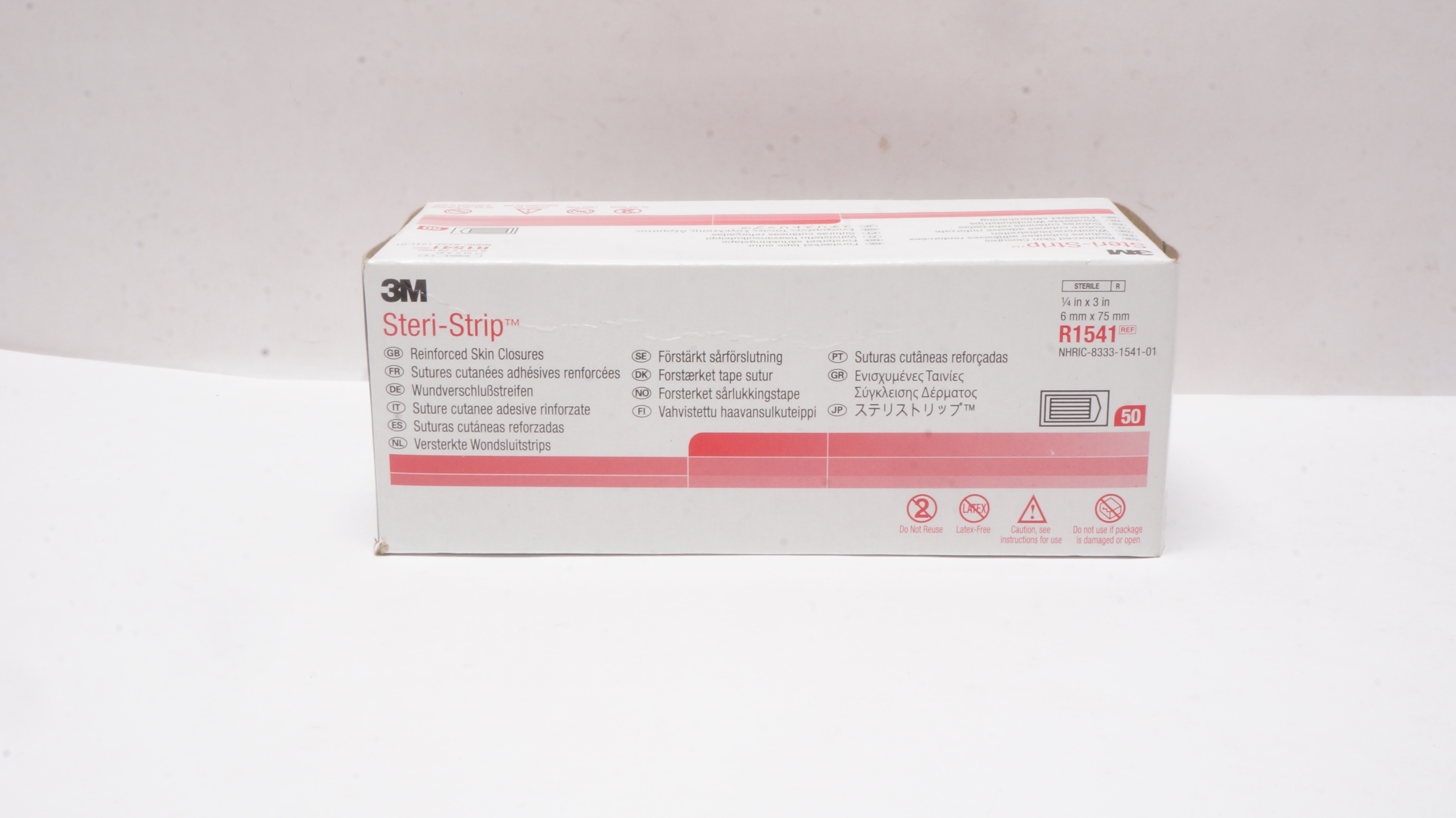 3M R1541 Steri-Strip Reinforced Skin Closures 1/4 inch x 3 inch (x) - Box of 50