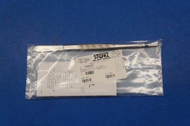 Karl Storz 750123 Tissue Forceps, 2 x 3 Teeth, Width 4.5 mm, Length 20 cm