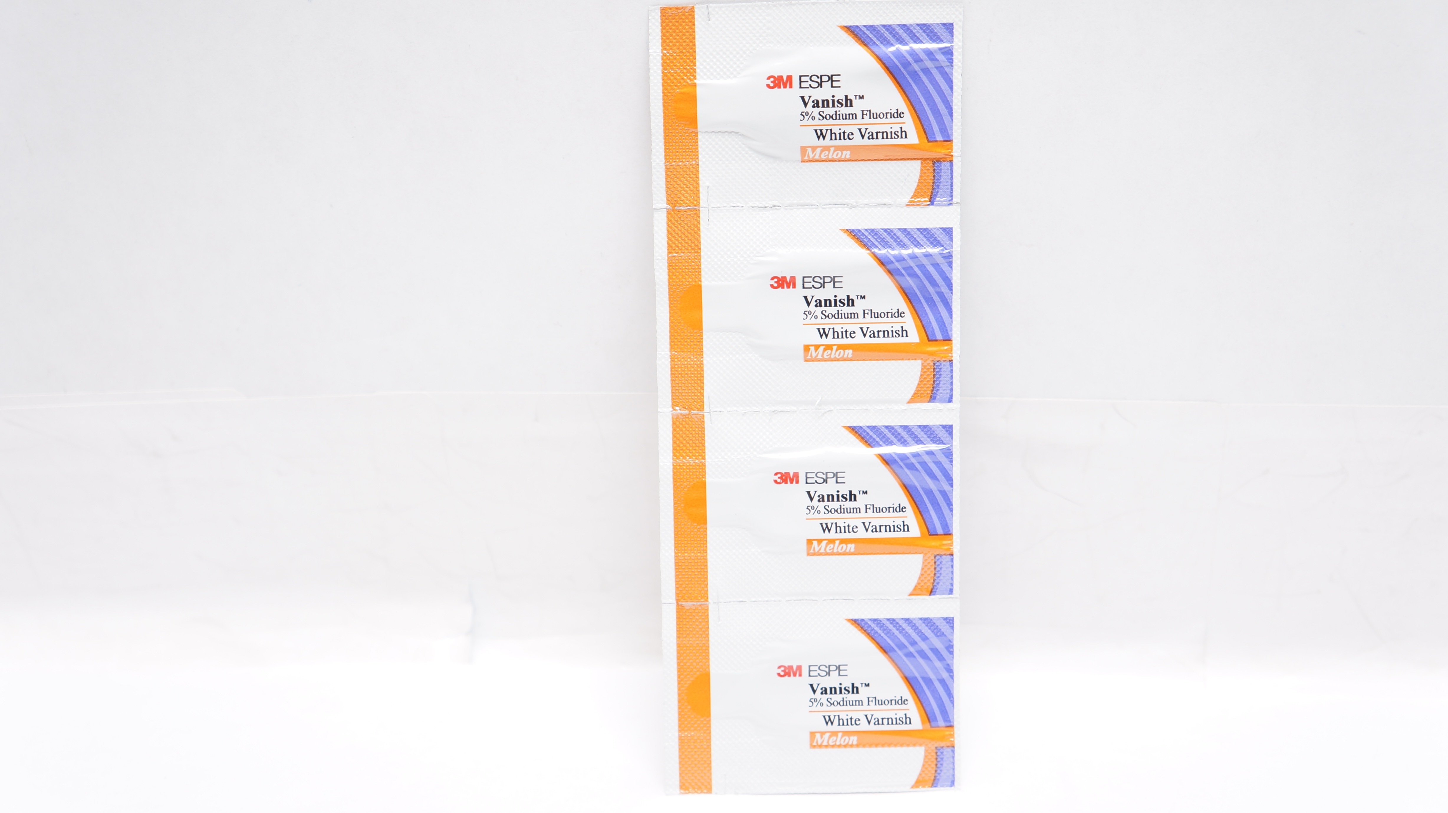 3M 12151L ESPE Melon Vanish 5% Sodium Fluoride White Varnish 0.50ml (x) - 4Packs