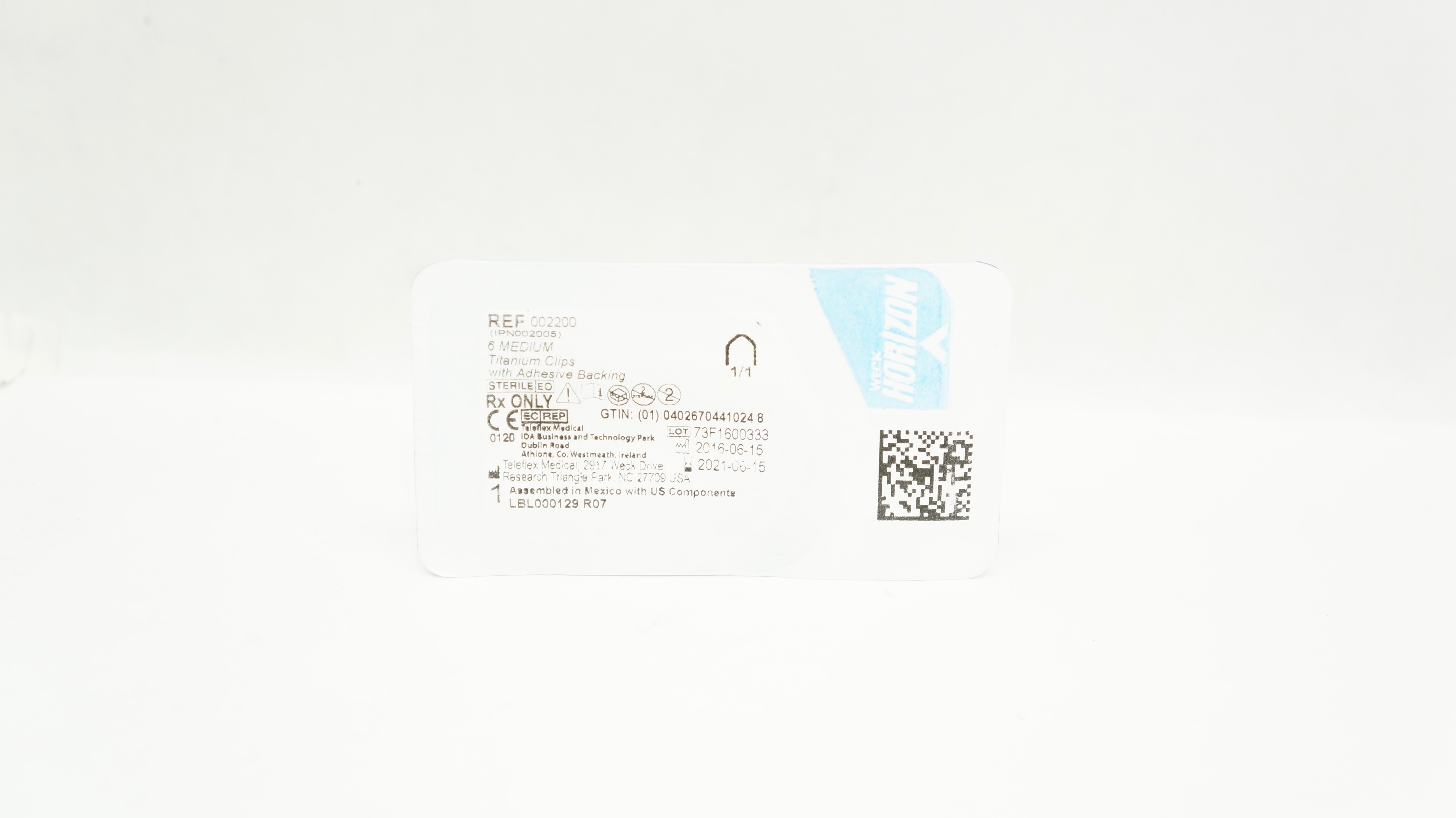 Teleflex 002200 Weck Horizon 6 Medium Titanium Clips with Adhesive Backing (x)