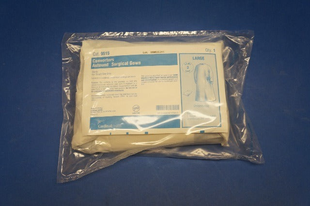 Cardinal Health 9515 Convertors Astound Surgical Gown Large ~ Box of 8