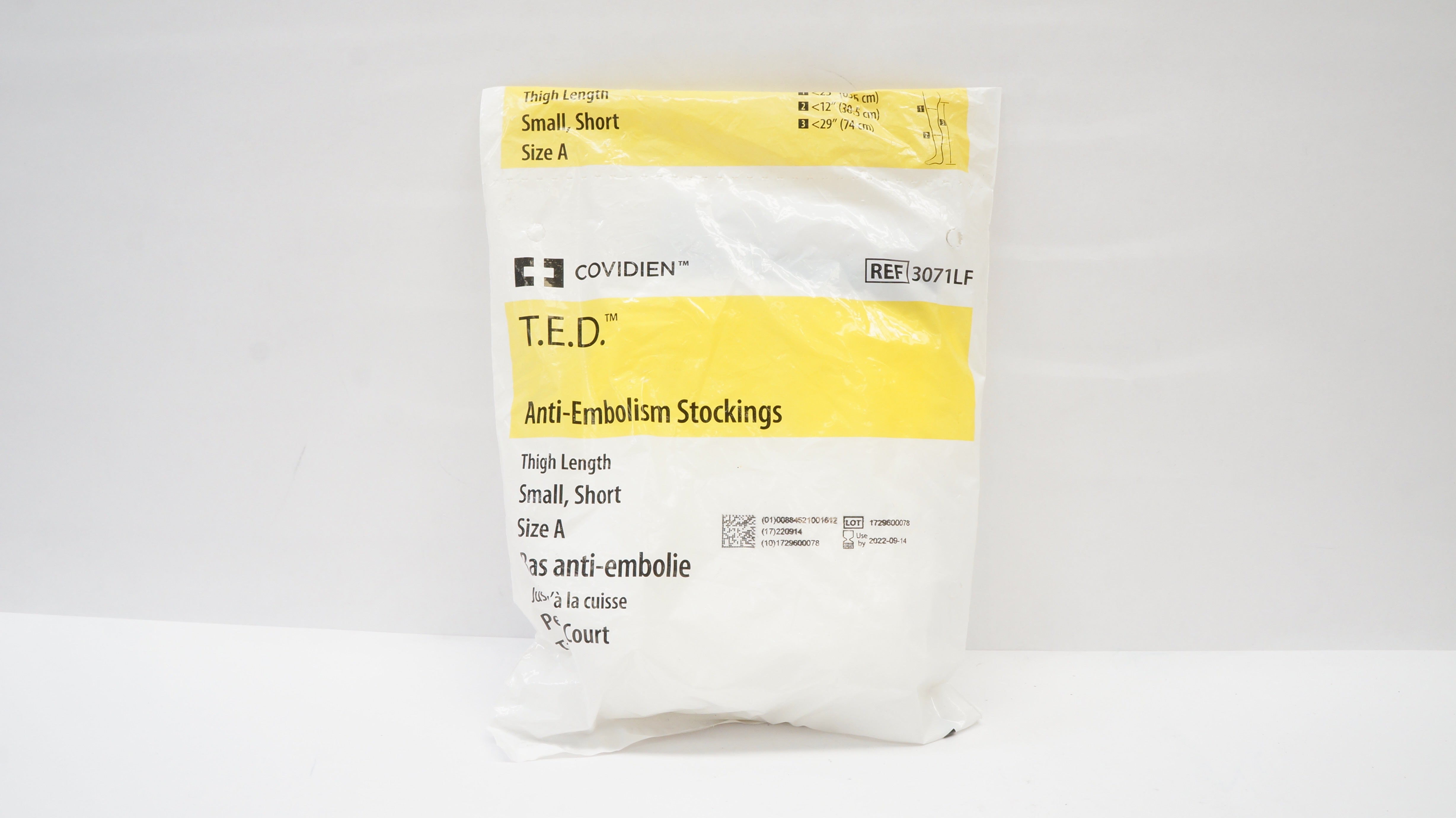 Covidien 3071LF T.E.D. Anti-Embolism Stockings Thigh Length Small Short SizeA(x)