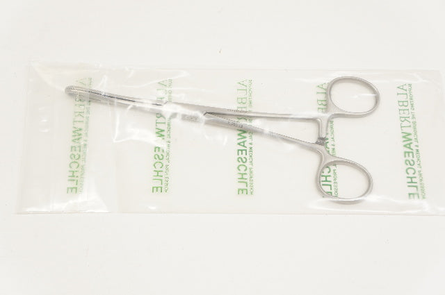 ?? E.260.18 Needle Holder