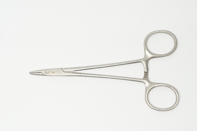 Aesculap BM215R Baumgartner Ndle Holder, X-Serr, 5.75inch