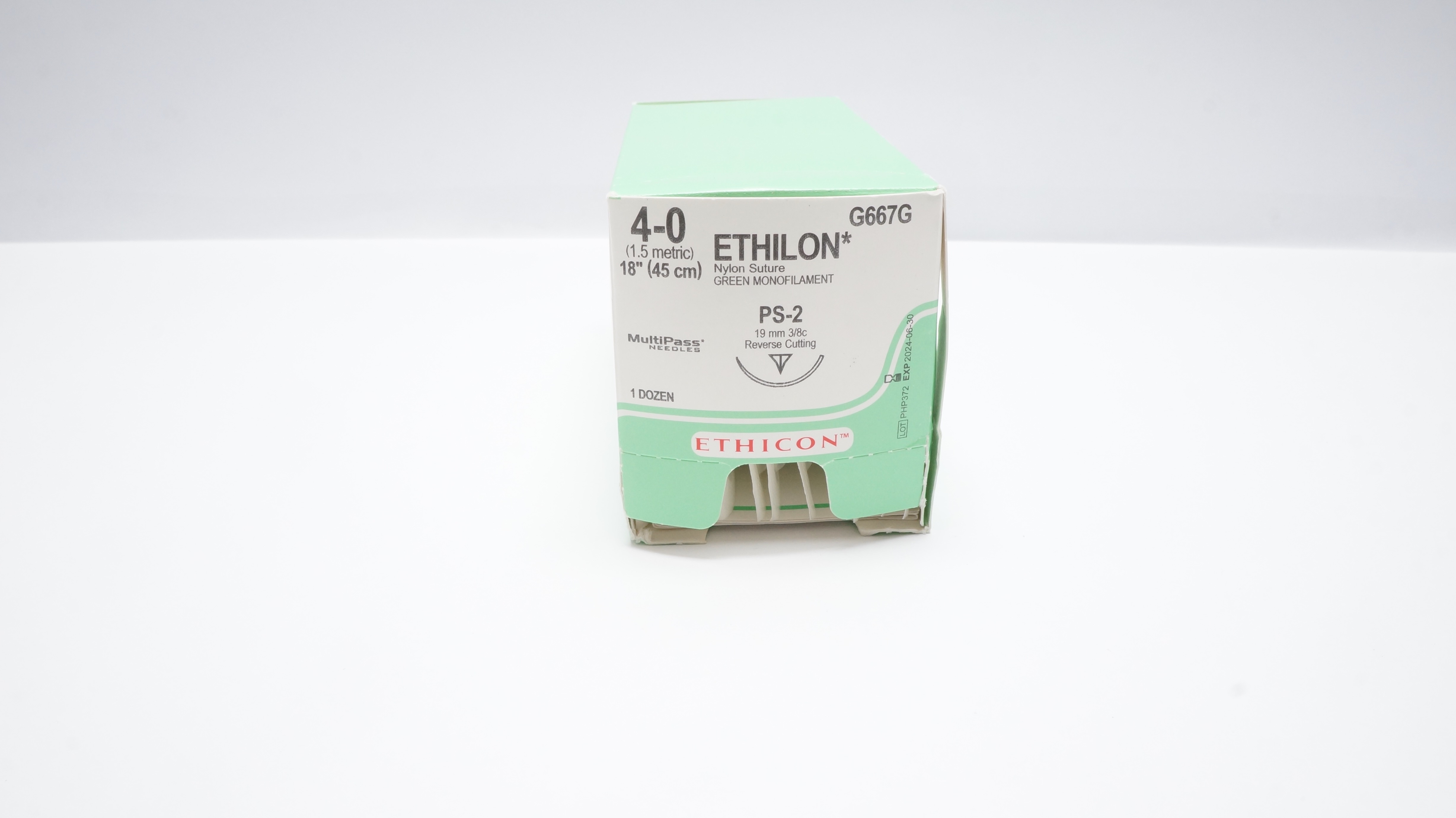 Ethicon G667G 4-0Ethilon Nylon Stre PS-2 19mm 3/8c Reverse Cut.18In-Box of 11(x)